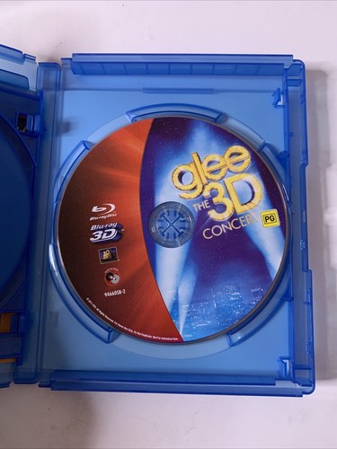 Glee Cast – Glee The 3D Concert (Blu-ray 3D + 2D + DVD, 2011, 2-Disc) Region B &