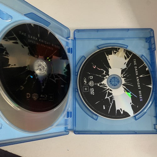 The Dark Knight Rises (Blu-ray + DVD, 2011, 3-Disc) Region B &4
