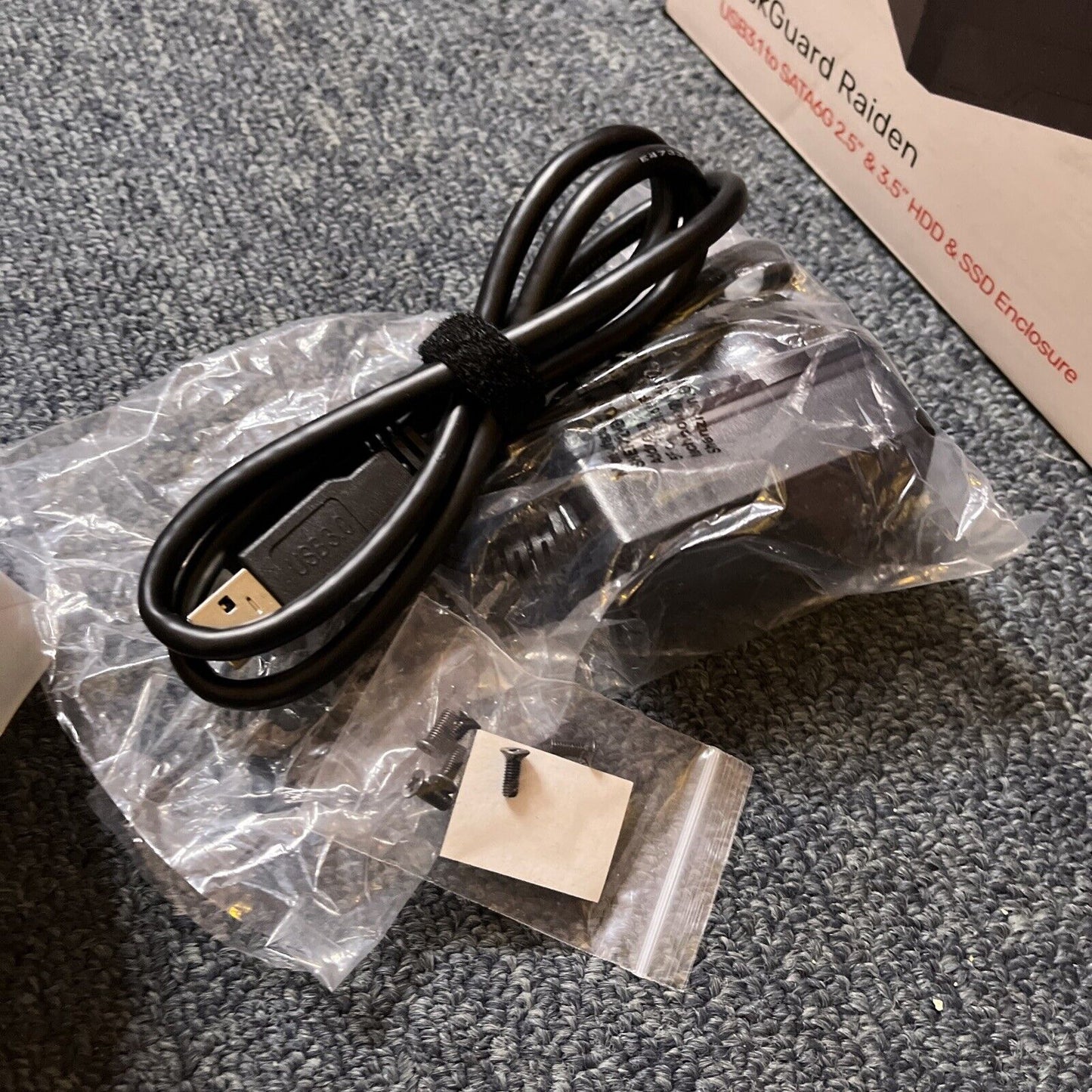 Unitek DiskGuard Raiden USB To Sata HDD SSD 2.5" 3.5" Enclosure Plug and Play