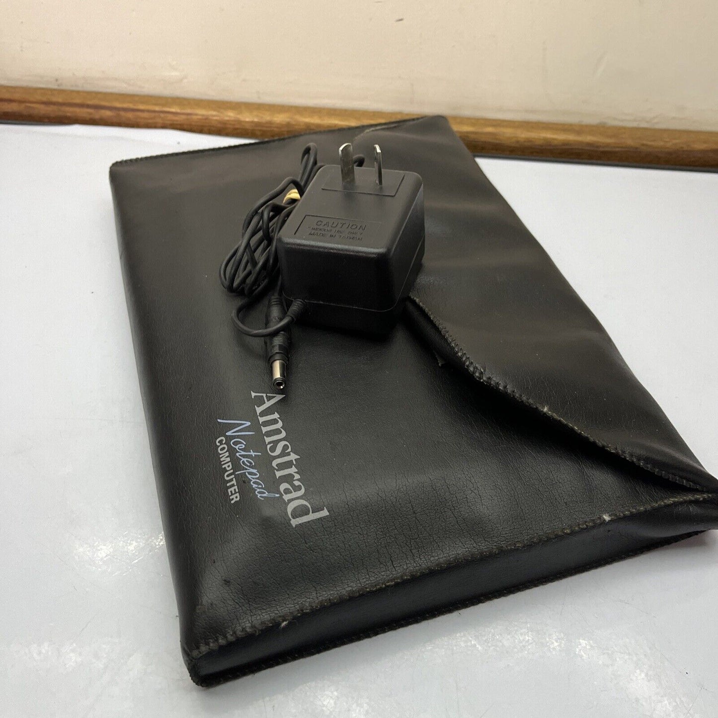 Amstrad Notepad Computer NC100 with manual Power Supply and Bag Vintage Retro