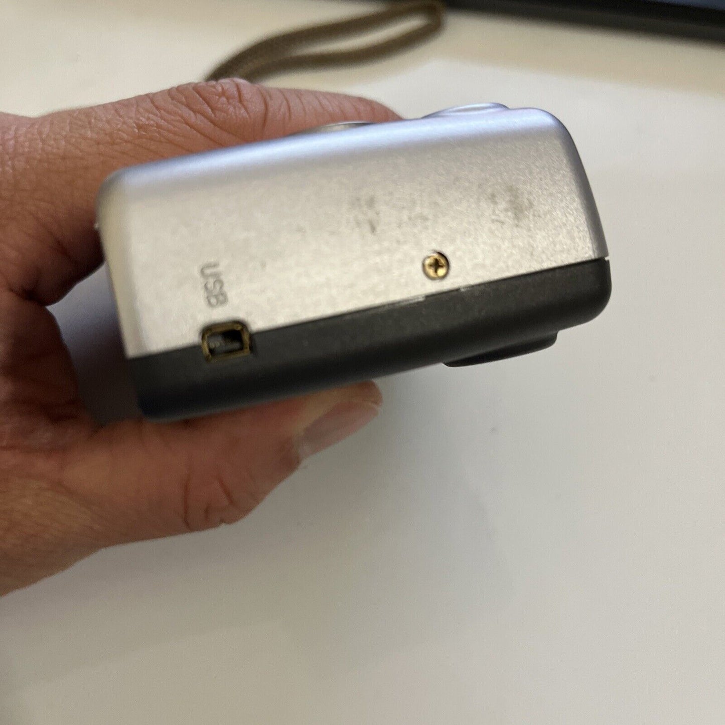 Casio LV-10 Digital Camera 3MP *Shutter Button Not Working For Parts Or Repair