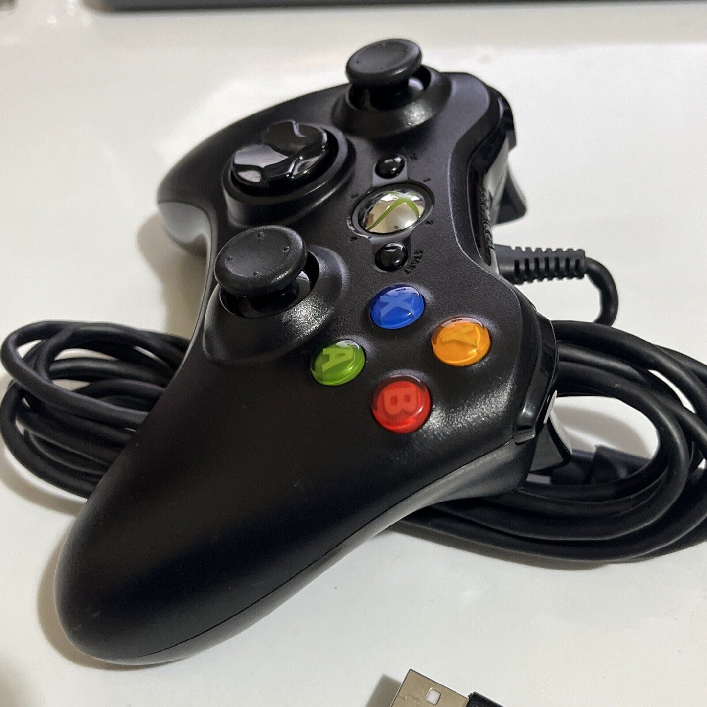 Genuine Official Microsoft XBOX 360 Controller Wired USB Black