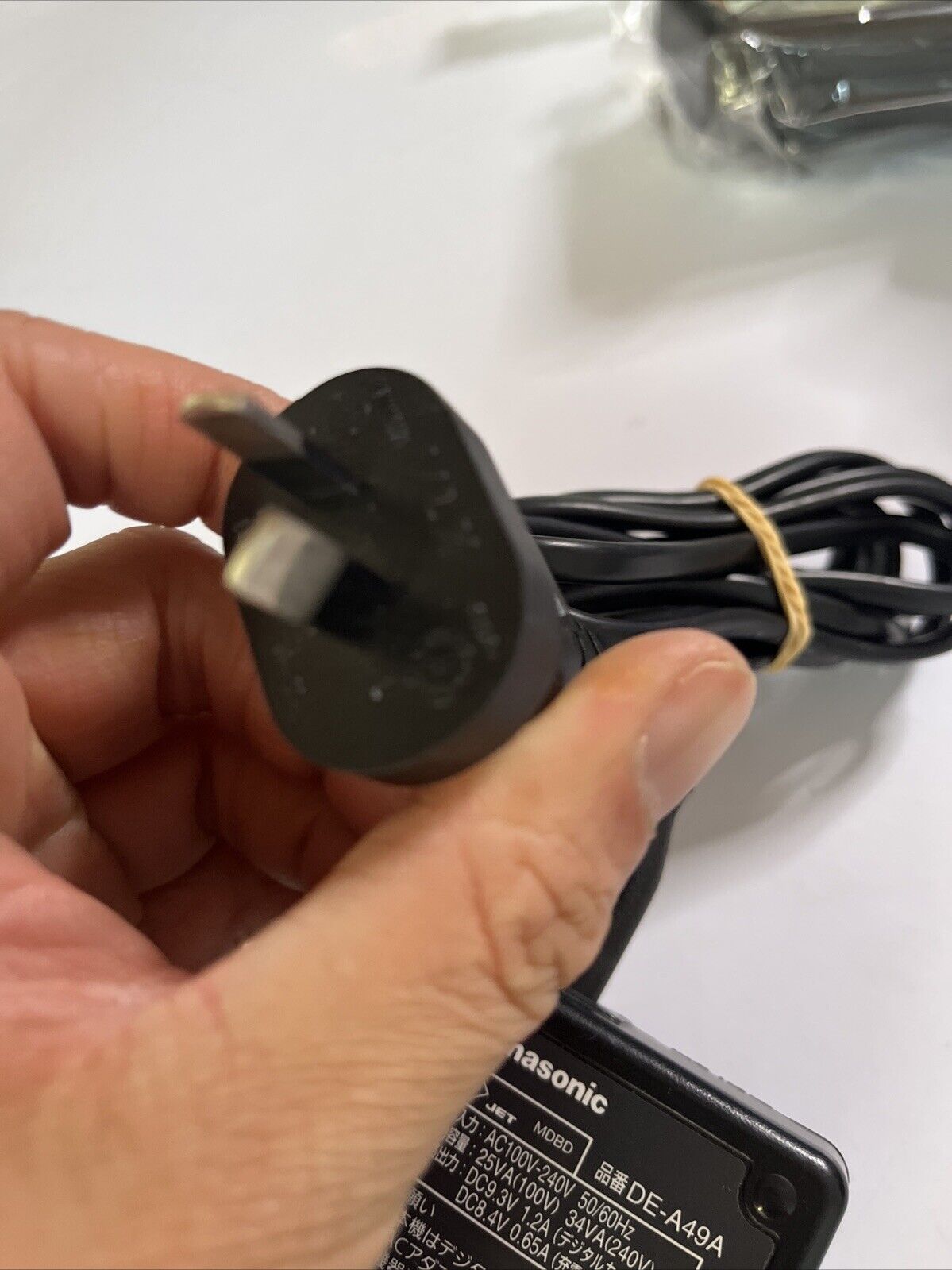 Genuine Panasonic Lumix DE-A49 Charger for DMW-BLB13E DMC-G1 G2 G10 GH1 GF1