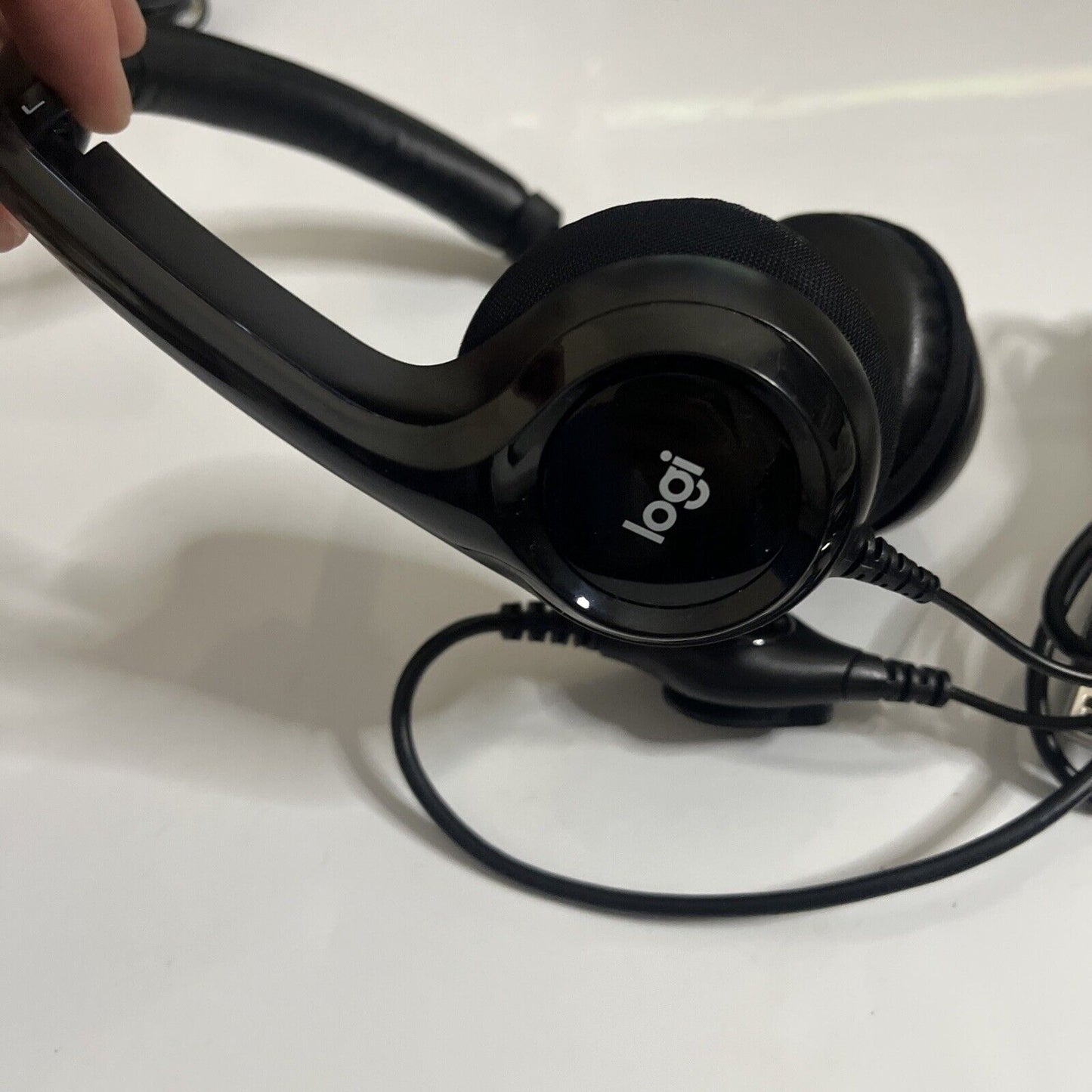 Logitech H390 Headset with Noise Cancelling Microphone USB Wired DZL-A00086