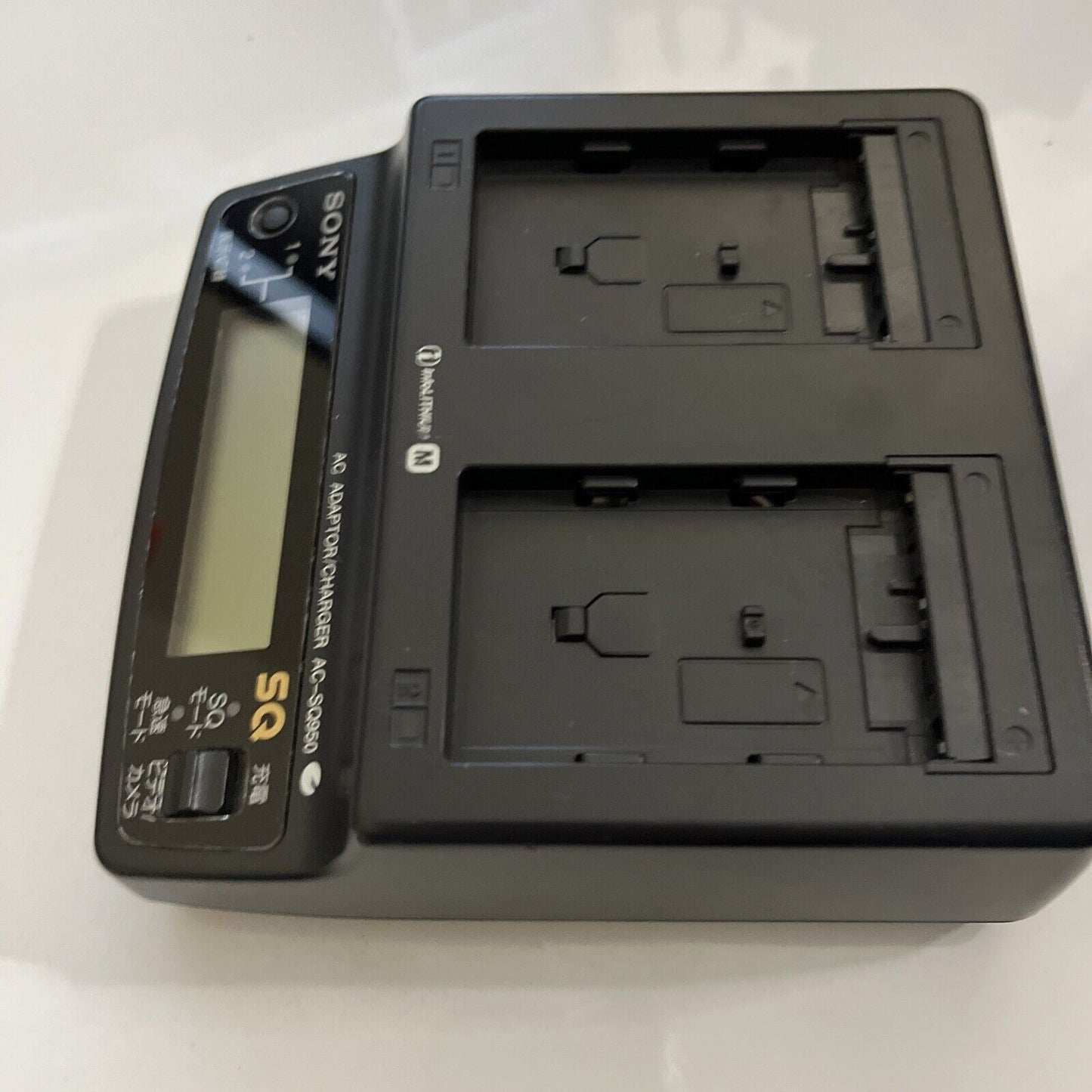 Sony AC-SQ950 Camera Charger for NP-FM50 NP-FM70 NP-QM71 NP-QM91 Mini DV Camcord