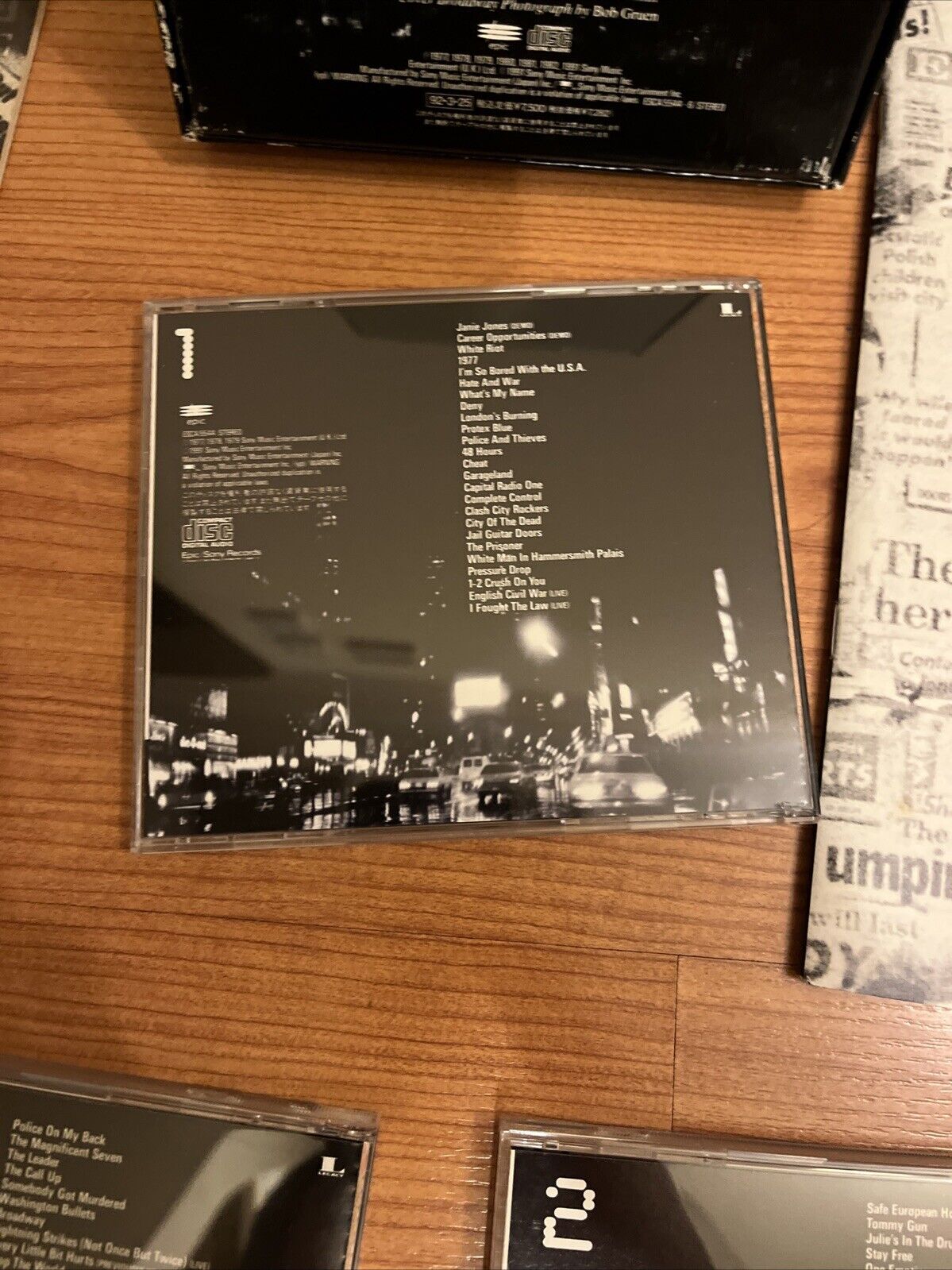 The Clash On Broadway (CD, Limited Edition Box Set, 3-CD, 1992) Booklet Japan