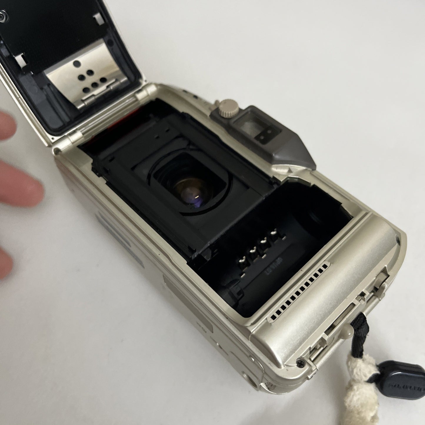 Olympus Stylus Zoom 160 35mm Point & Shoot Film Camera