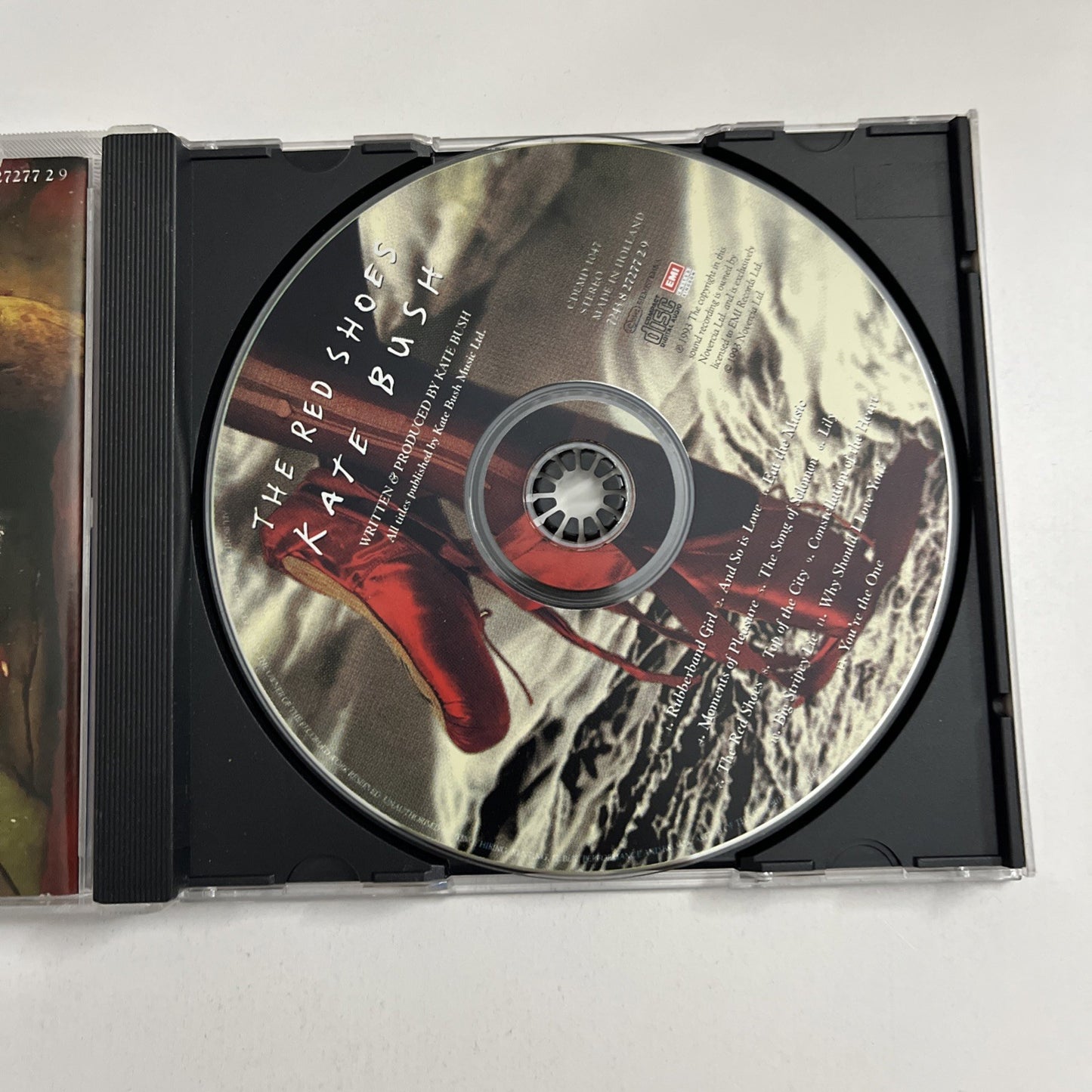 Kate Bush – The Red Shoes (CD, 1993) Europe CDEMD 1047