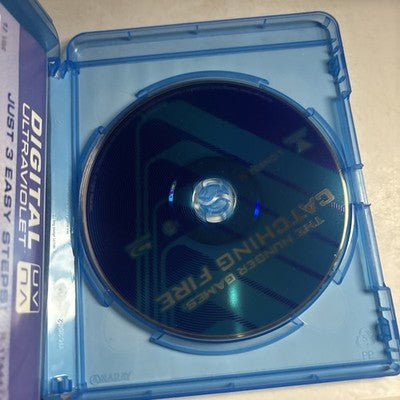 The Hunger Games - Catching Fire (Blu-ray, 2013) Region B