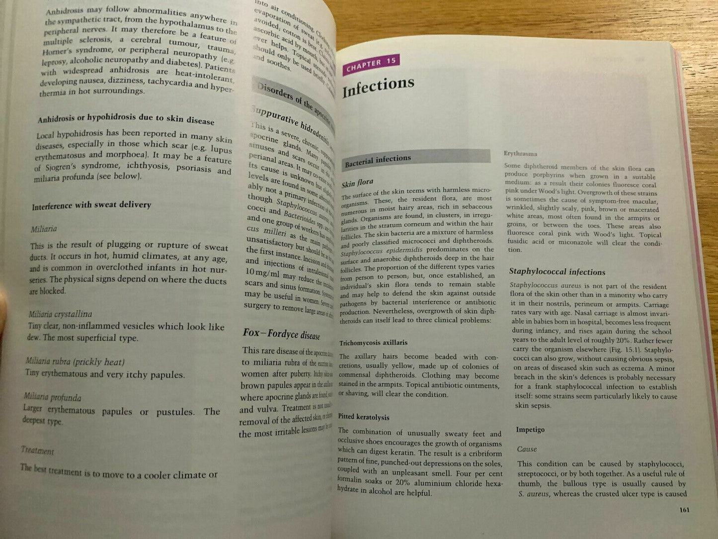 Clinical Dermatology by John Hunter, J. Savin (Paperback, 1994)