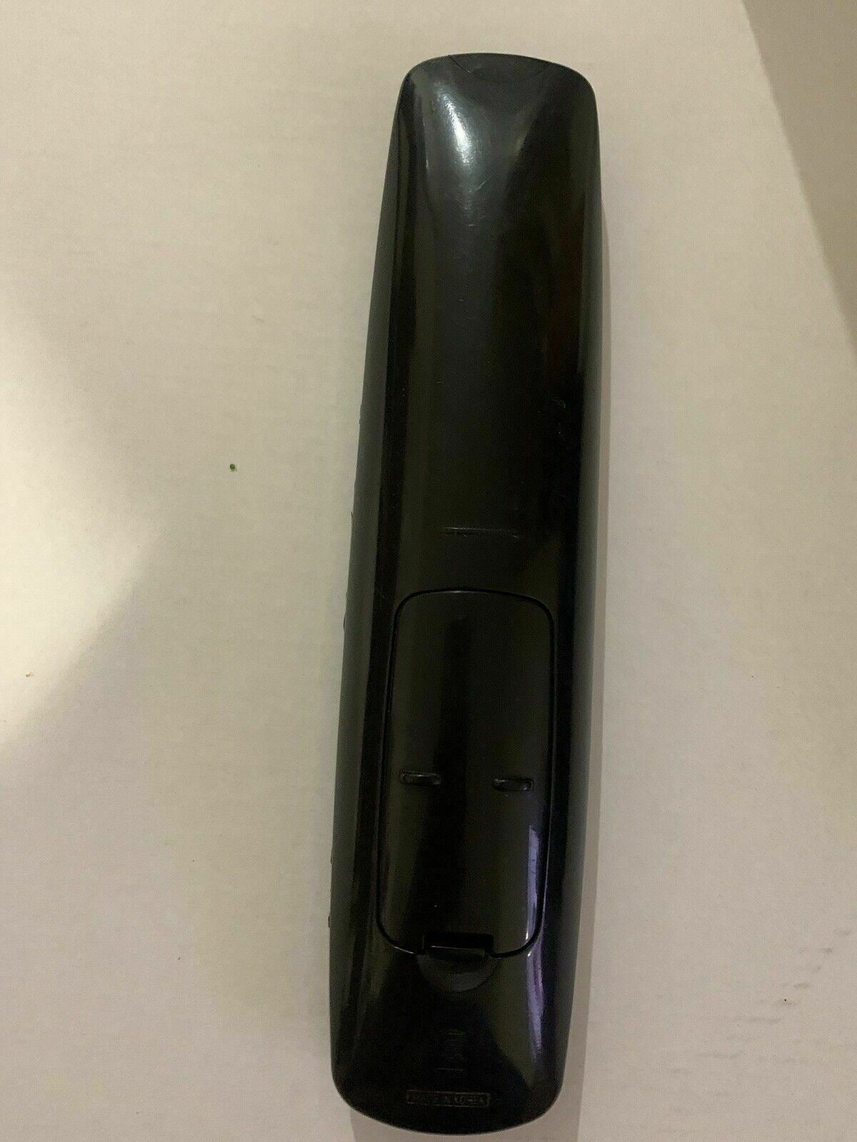 Genuine Samsung BN59-00684A Remote Control LA26A450C1D-XXY, LA32A450C1D-XXY, LA3