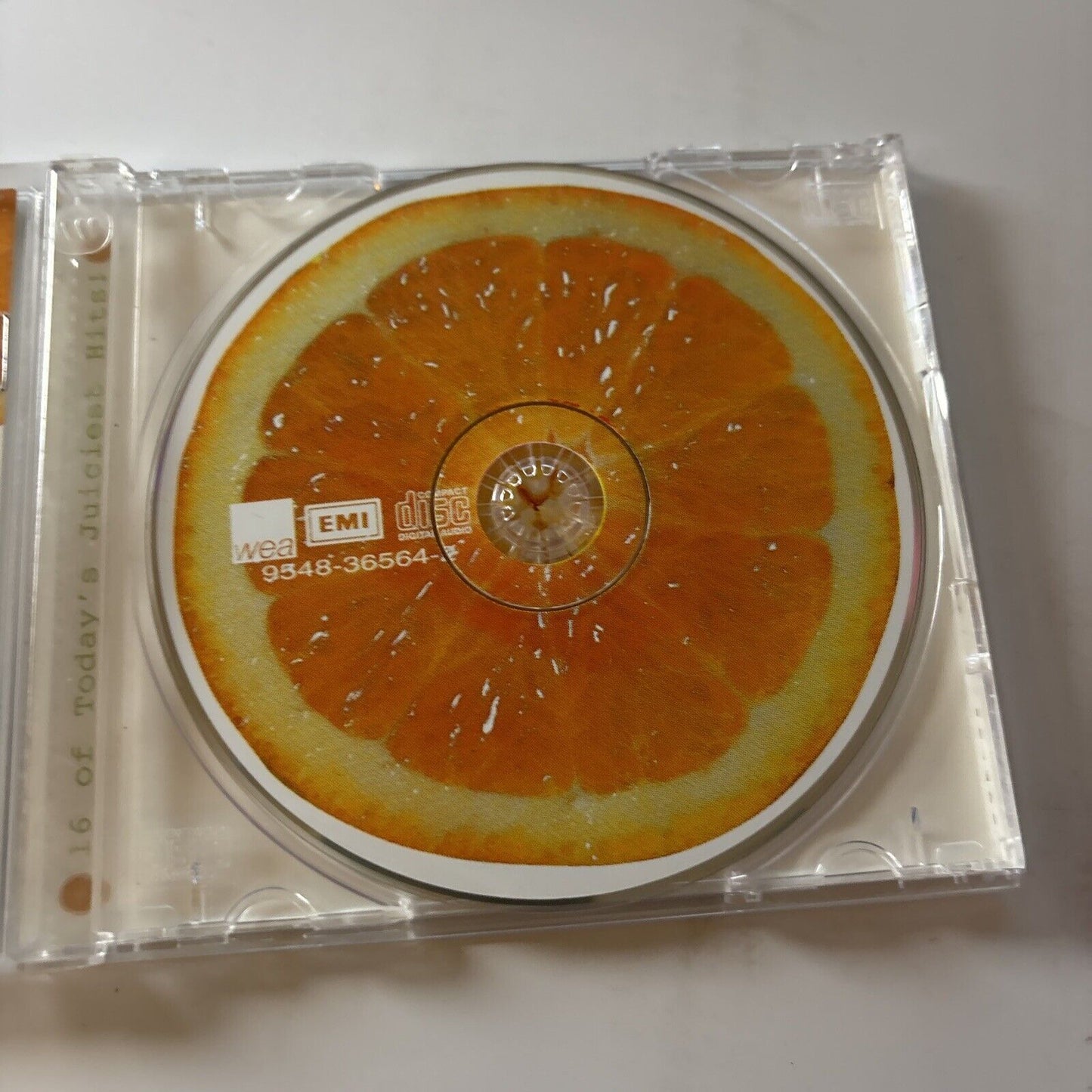 Fresh! 16 of Today's Juiciest Hits by Various Original Artists (CD, 1998, EMI)