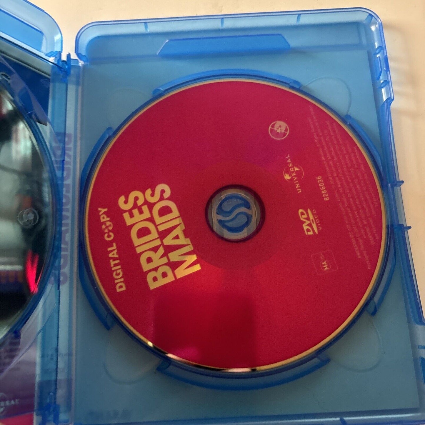 Bridesmaids (Blu-ray, 2011) Kristen Wiig, Maya Rudolph Region B