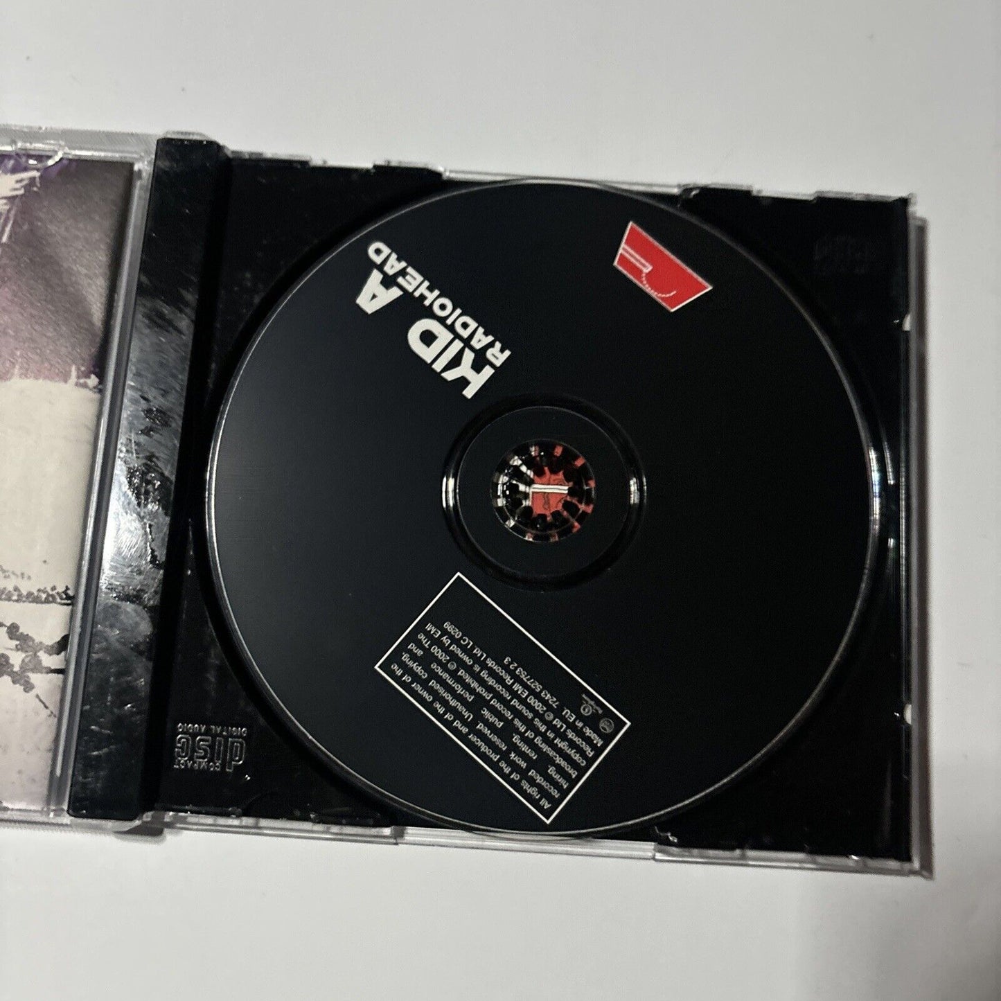 Radiohead - Kid A (CD, 2000) Capitol Records CDP 7243 5 27753 0 1)