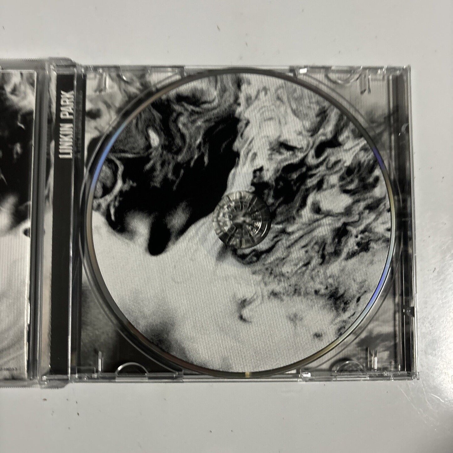 Linkin Park - A Thousand Suns (CD, 2010) Warner Bros. Records