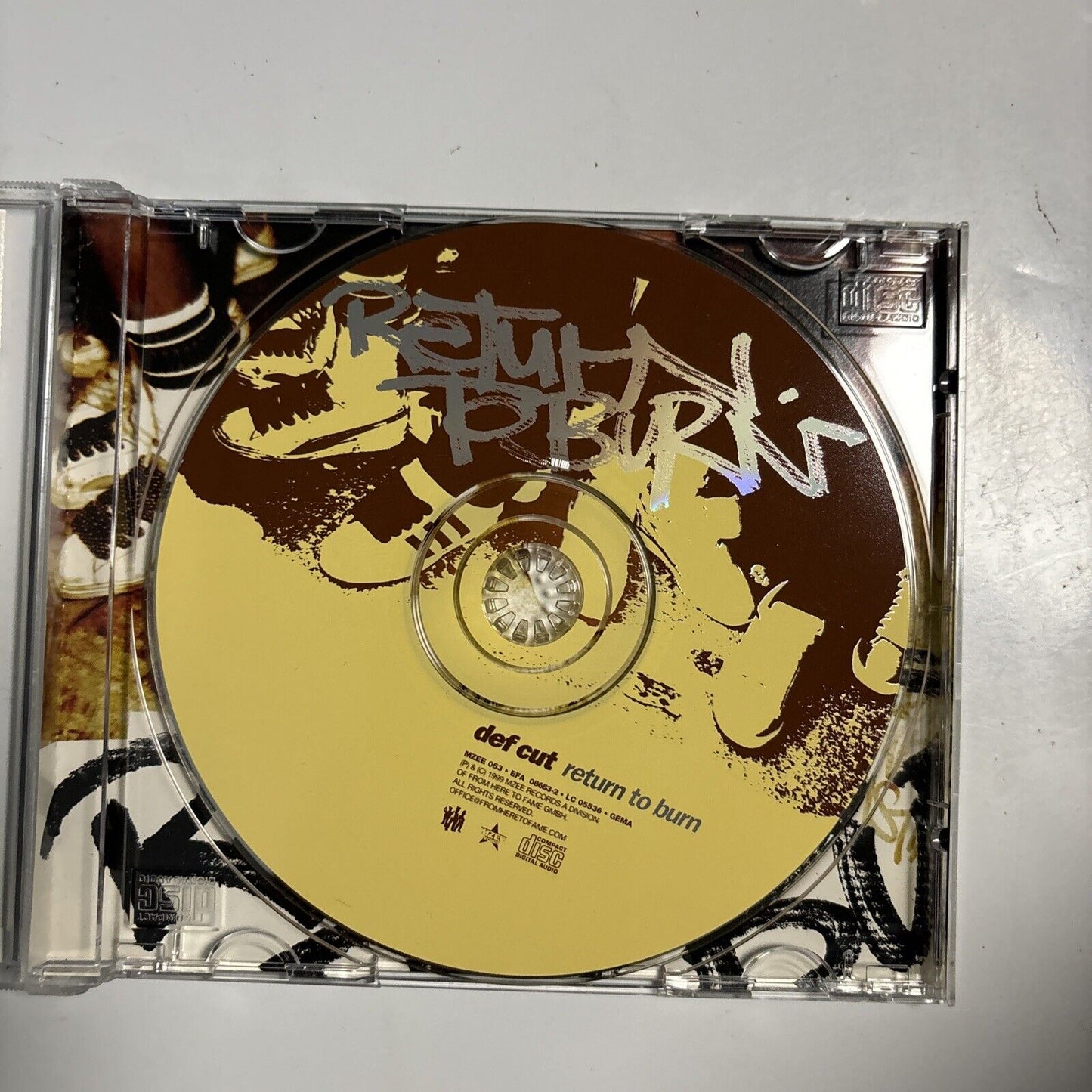 Def Cut - Return To Burn (CD, 1999) MZEE Records MZEE 053 Hip Hop