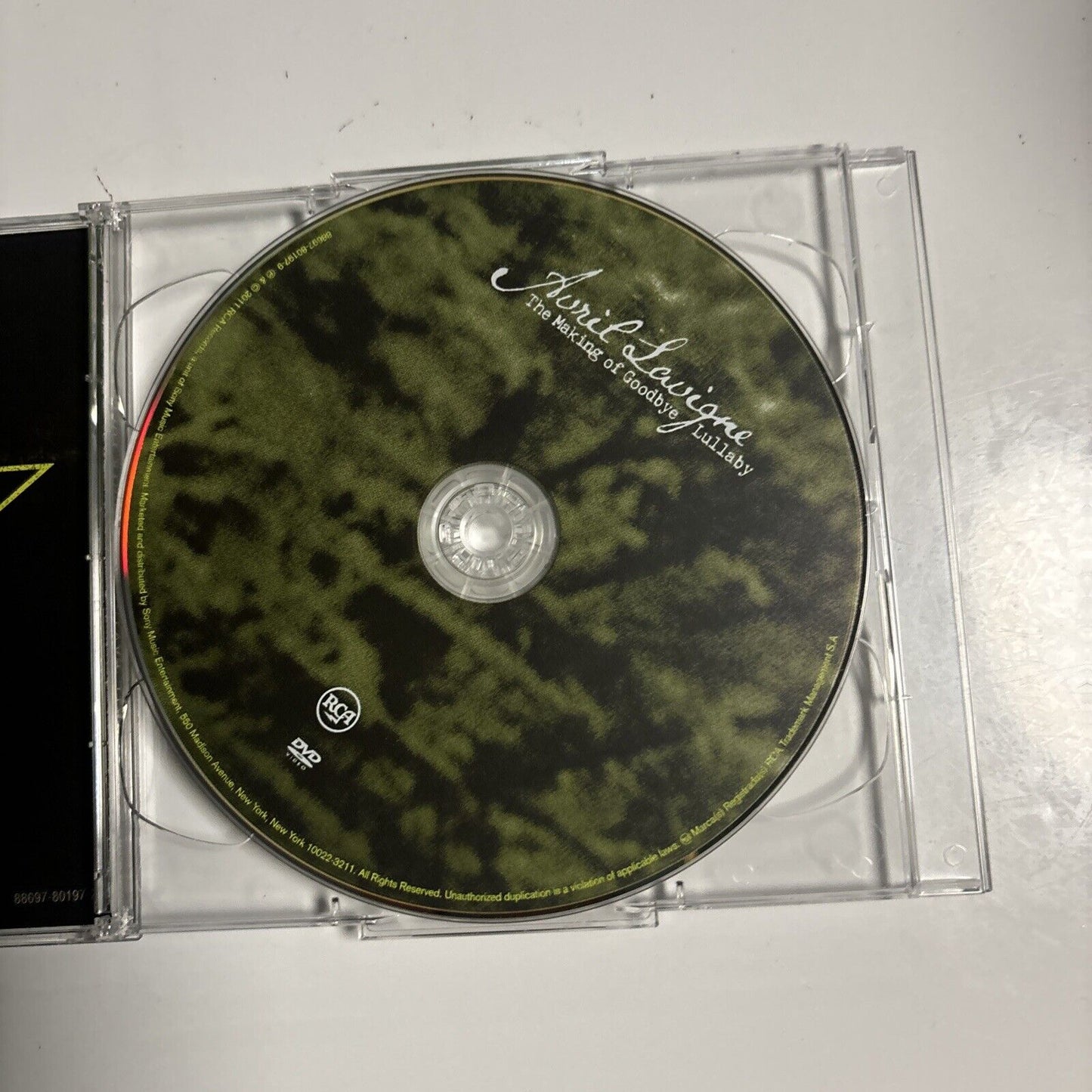 Avril Lavigne - Goodbye Lullaby (CD + DVD, 2011) RCA