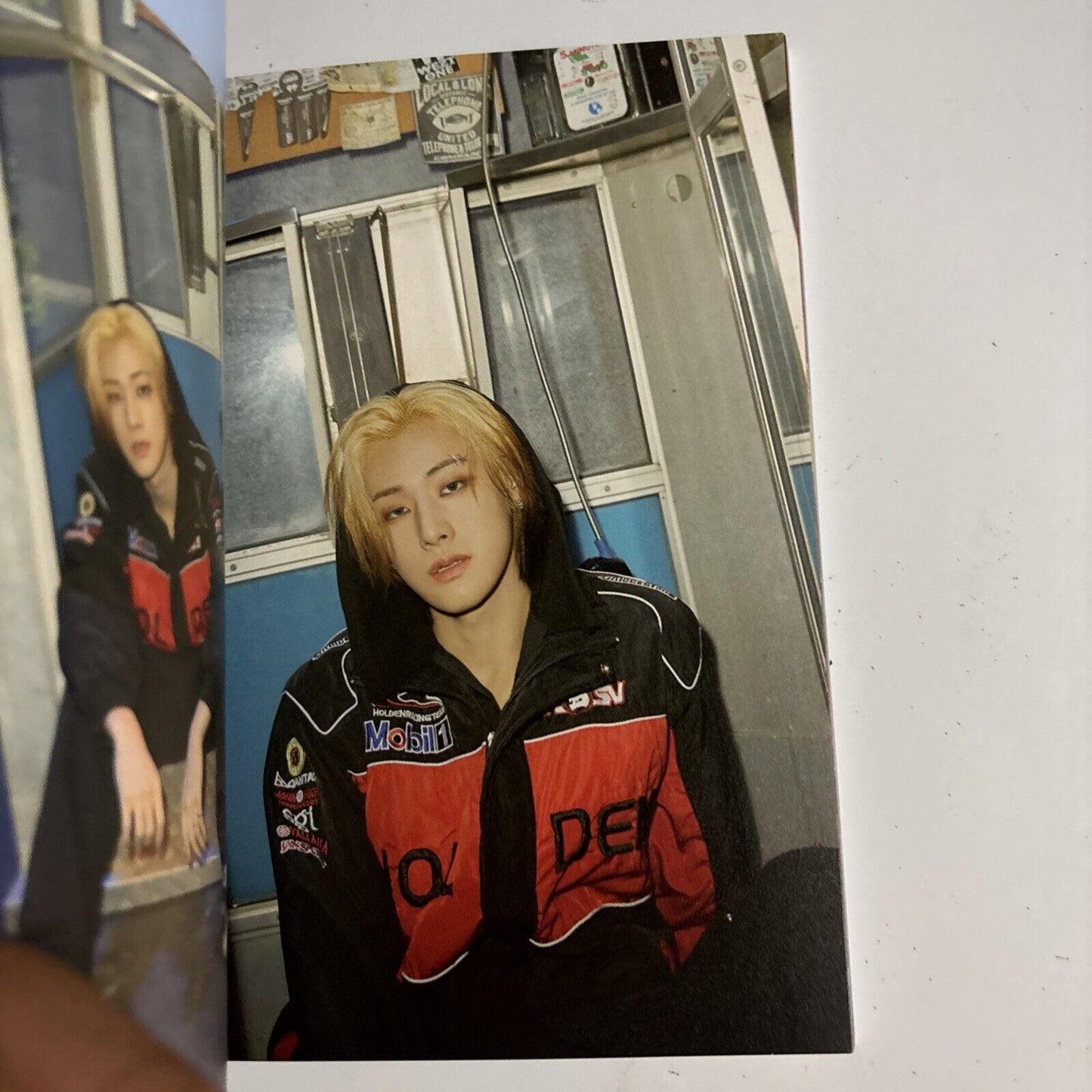 Wei – Love Pt.1 : First Love (CD White Version. 2022) L200002359 Korea PhotoBook