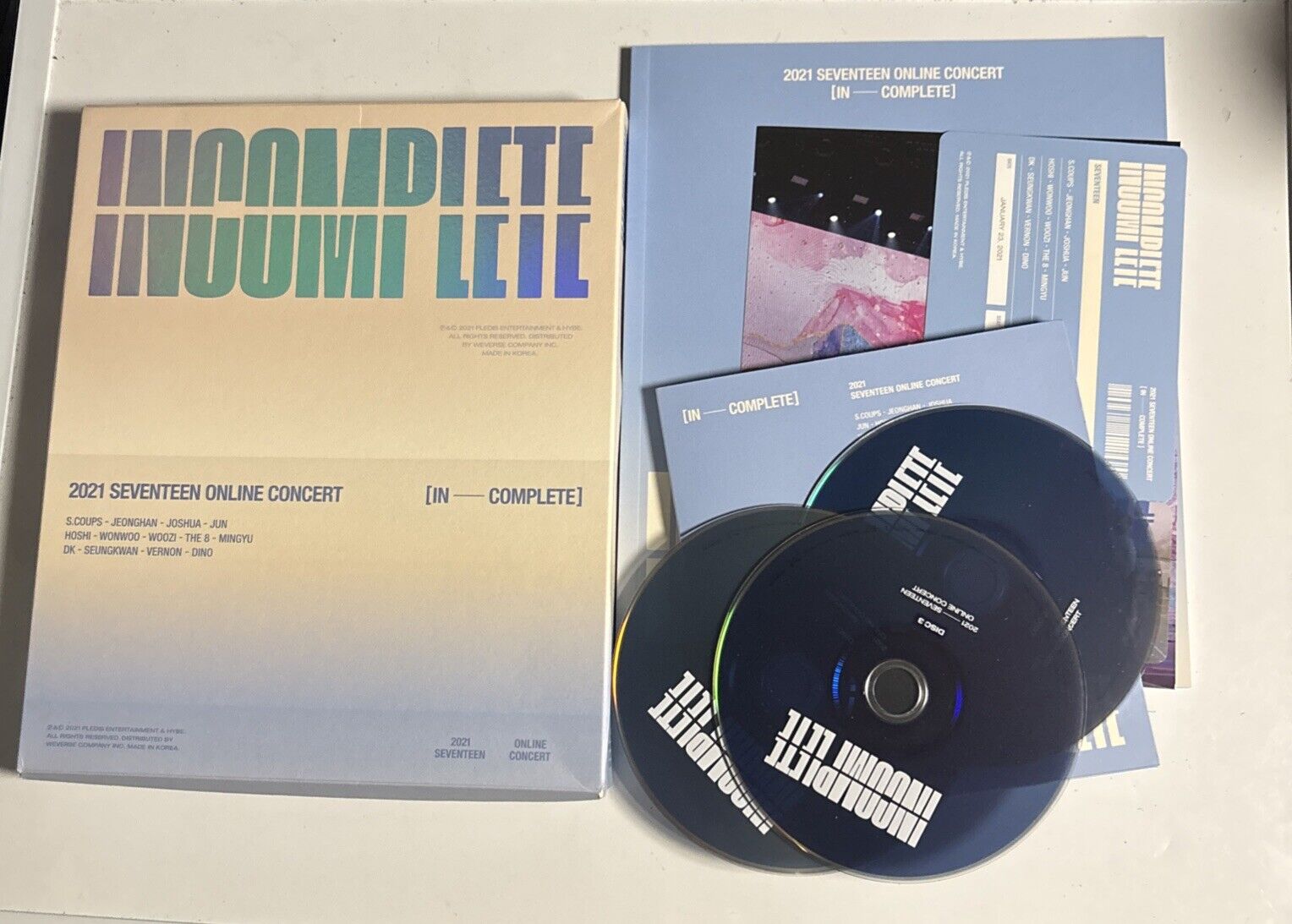 Seventeen 2021 Online Concert IN-COMPLETE Blu-ray 3-Disc Photobook