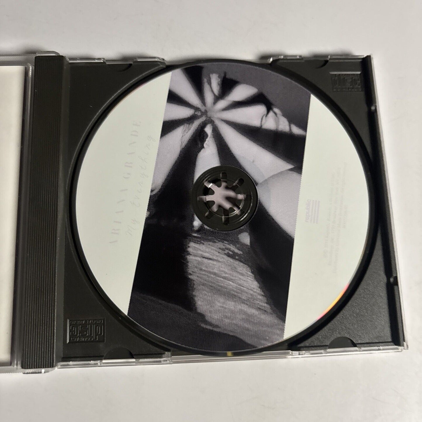 Ariana Grande – My Everything (CD, 2014) B0021396-02 Deluxe Edition