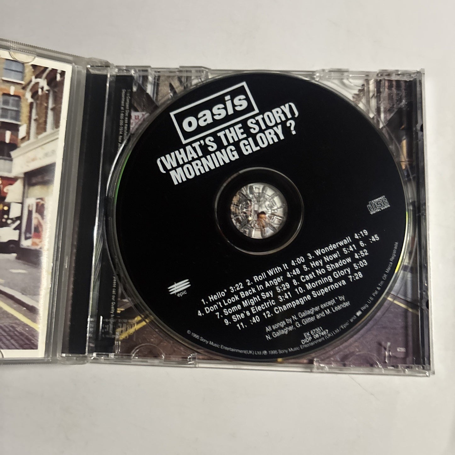Oasis – (What's The Story) Morning Glory? (CD, 1995) US EK 67351