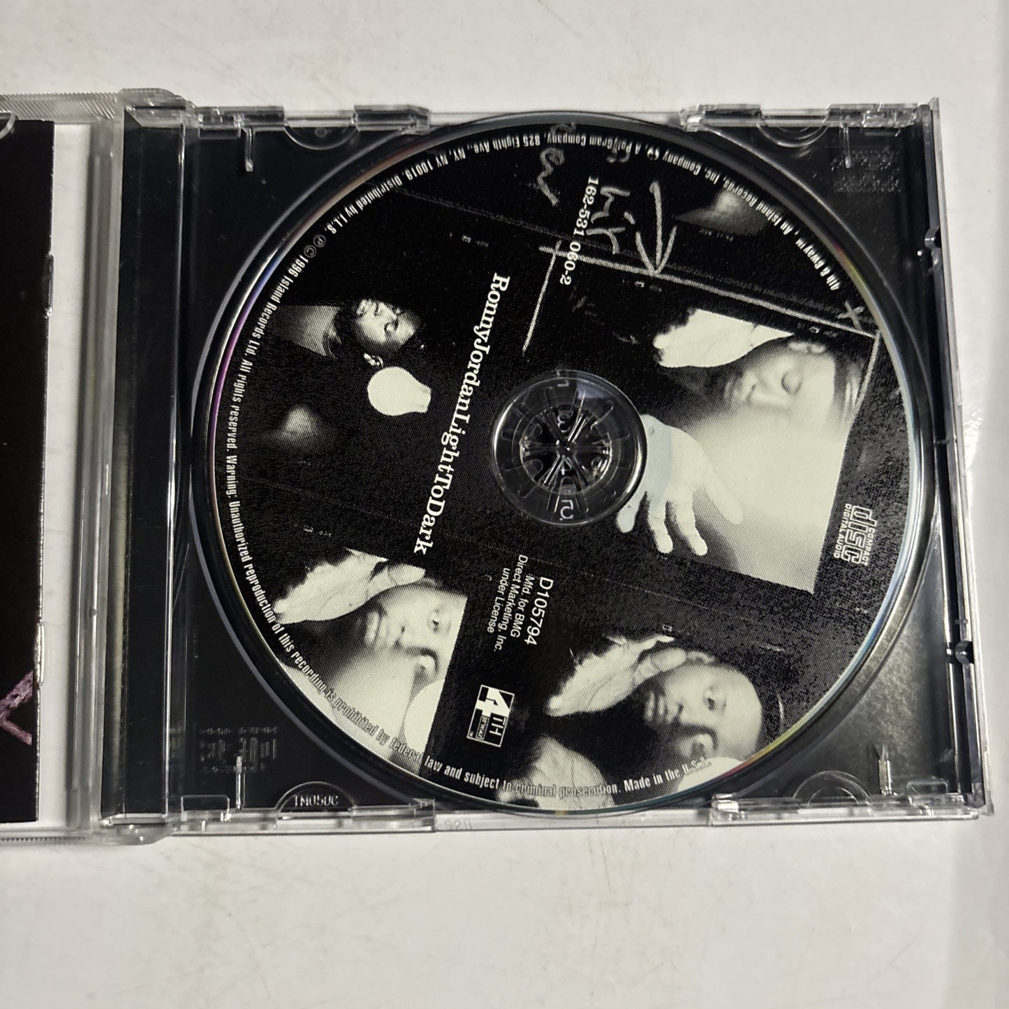Ronny Jordan – Light To Dark (CD, 1996) US Club Edition 162-531 060-2
