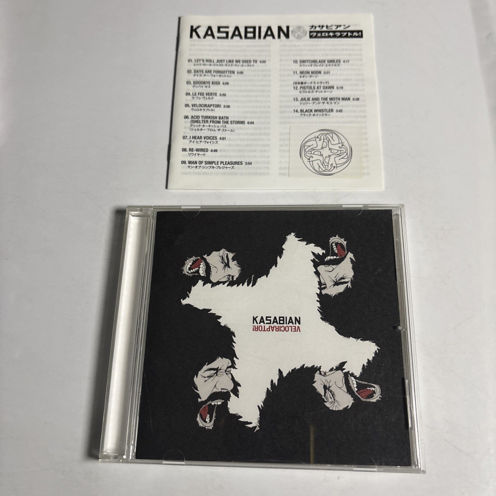 KASABIAN Velociraptor! EU オリジナルレコード Kasabian Velociraptor! - 180 Gram UK 2-LP vinyl set — RareVinyl.com