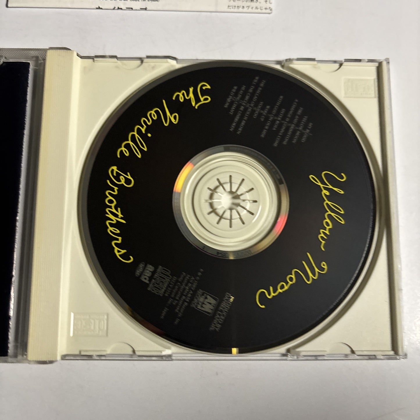 The Neville Brothers – Yellow Moon (CD, 1989) Japan D22Y3354