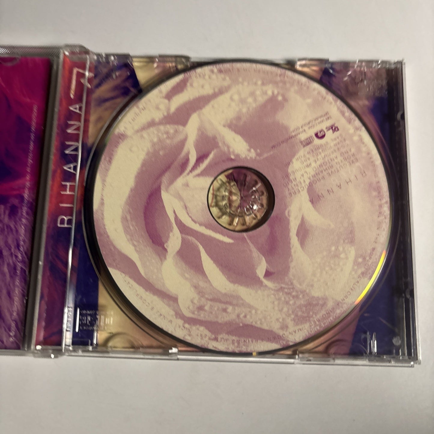 Rihanna – Loud (CD, 2010) Europe 0602527523651