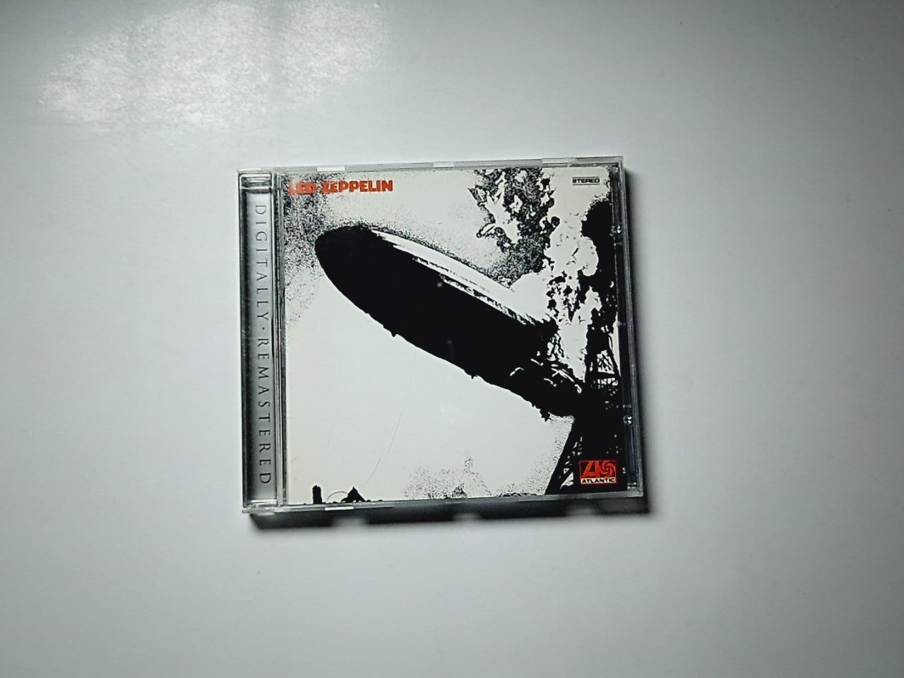 Led Zeppelin – Led Zeppelin (CD, 1994) Europe 7567-82632-2