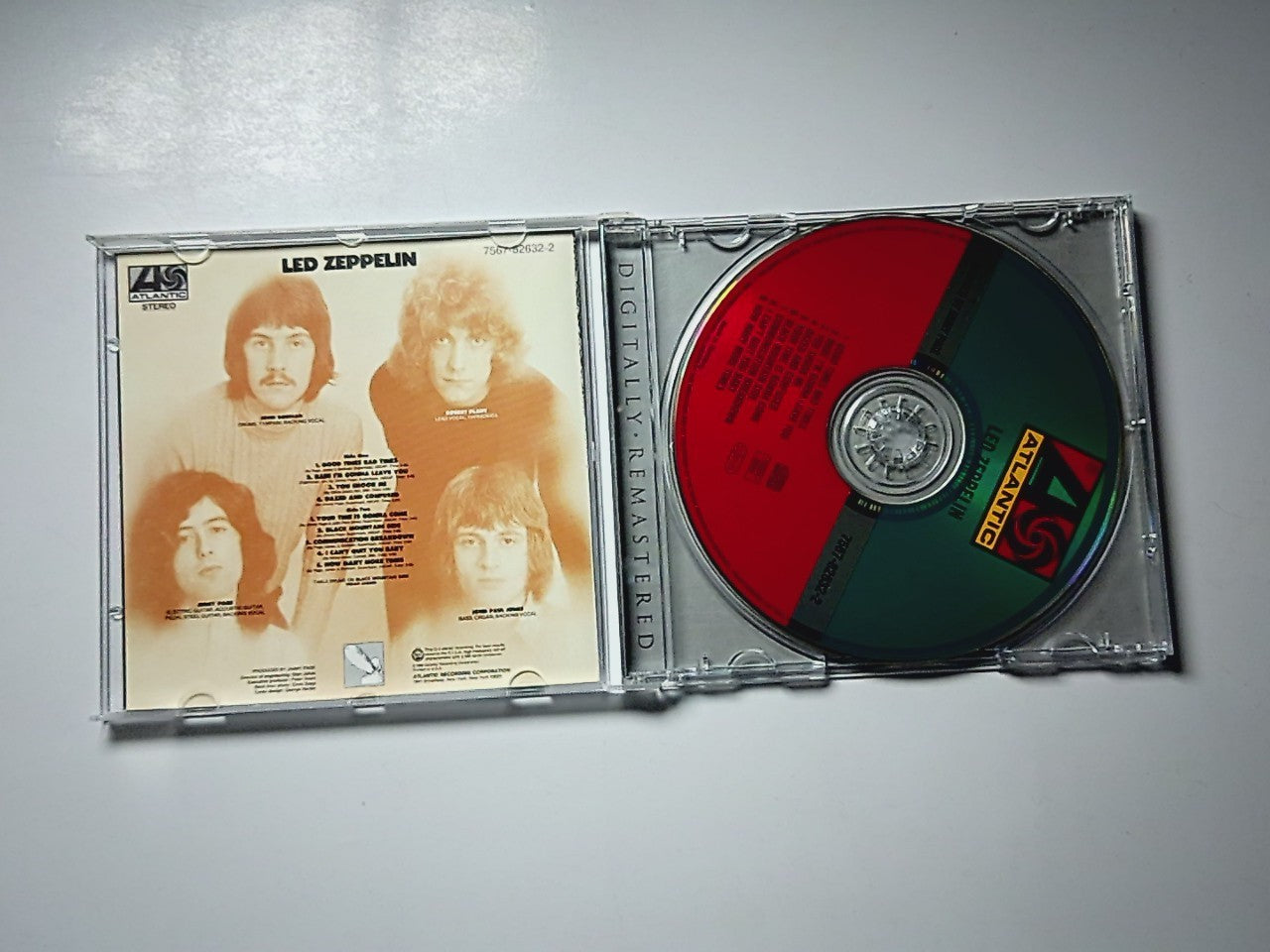 Led Zeppelin – Led Zeppelin (CD, 1994) Europe 7567-82632-2
