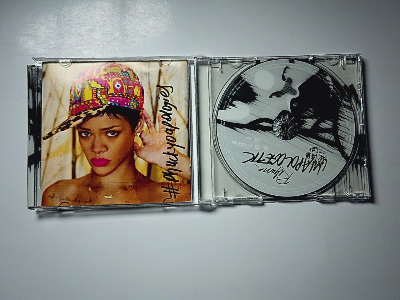 Rihanna – Unapologetic (CD, 2012) Japan Bonus Track UICD-6203