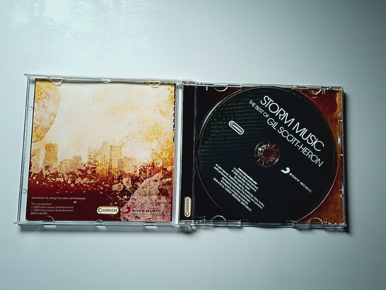 Gil Scott-Heron – Storm Music (The Best Of Gil Scott-Heron) (CD, 2009) UK