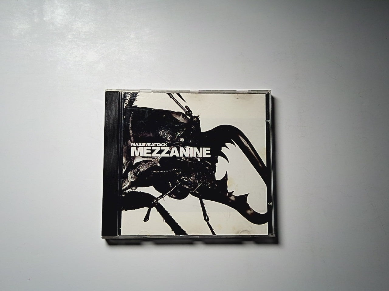 Massive Attack – Mezzanine (CD, 1998) Europe WBRCD4