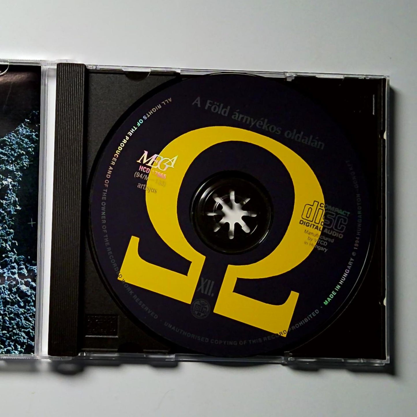 Omega – Omega 12 - A Föld Árnyékos Oldalán (CD, 1994) Hungary HCD 17865