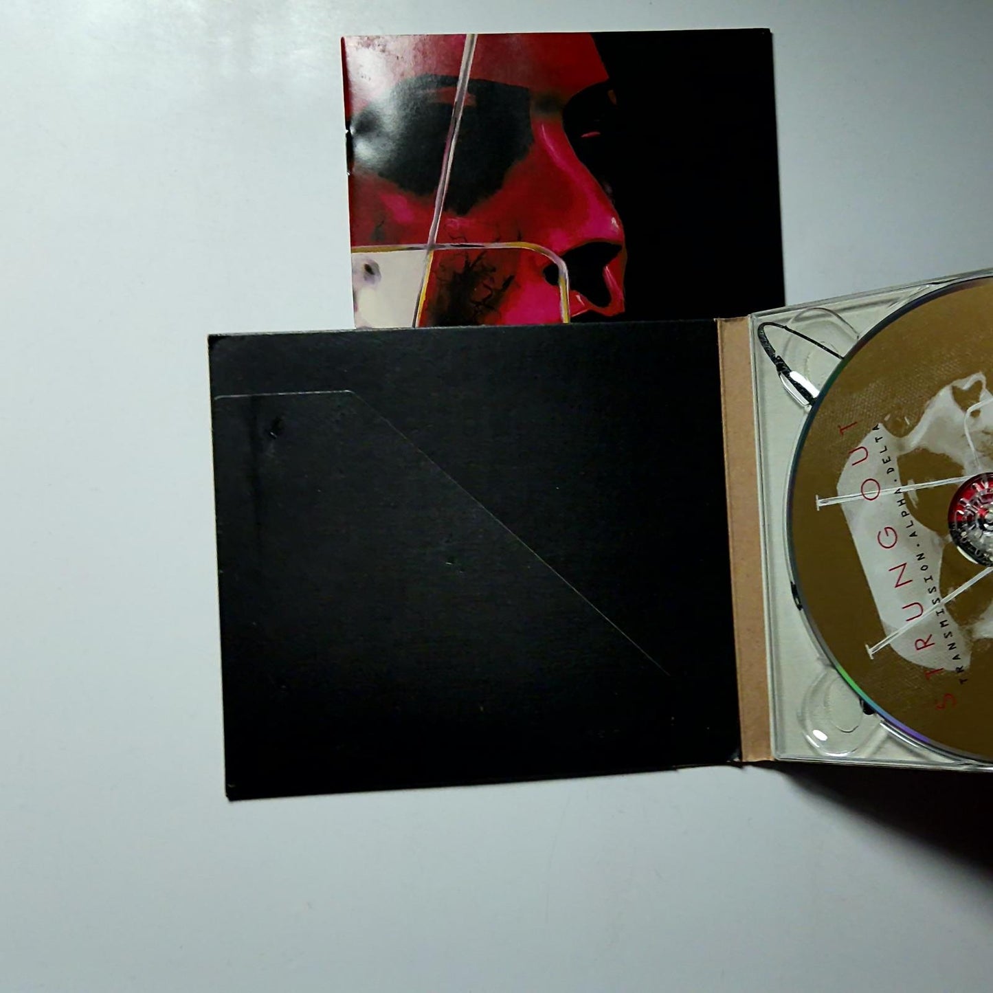 Strung Out – Transmission.Alpha.Delta (CD, 2015) US FAT920-2