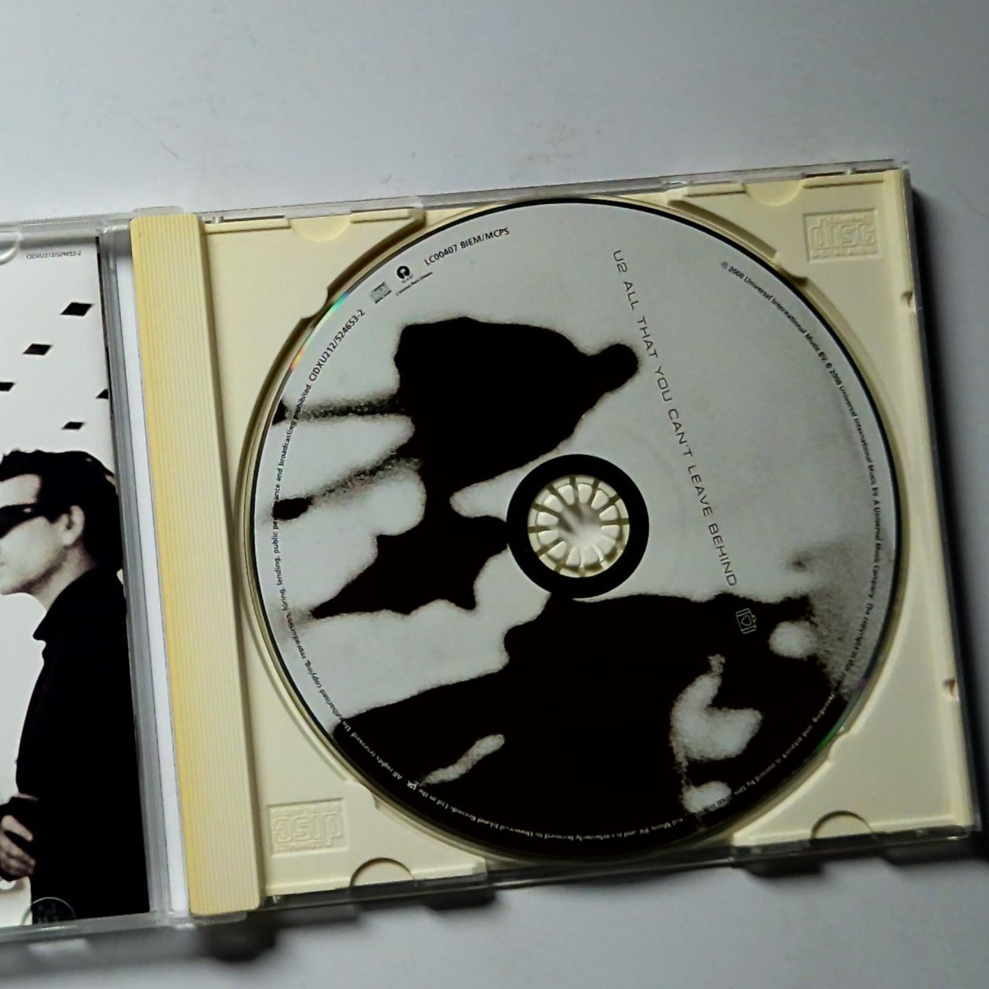 U2 – All That You Can't Leave Behind (CD, 2000) US 3145246532