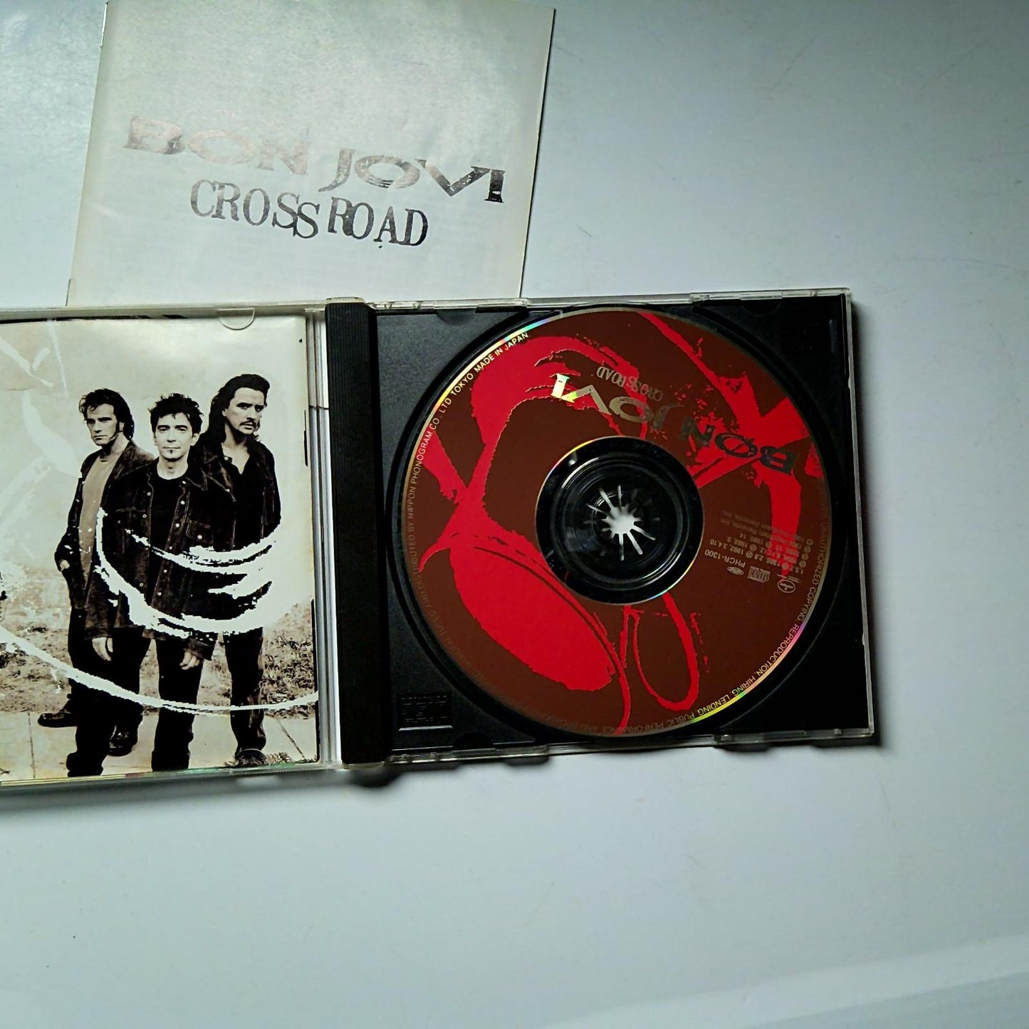 Bon Jovi – Cross Road (The Best Of Bon Jovi) (CD, 1994) Japan PHCR-1300