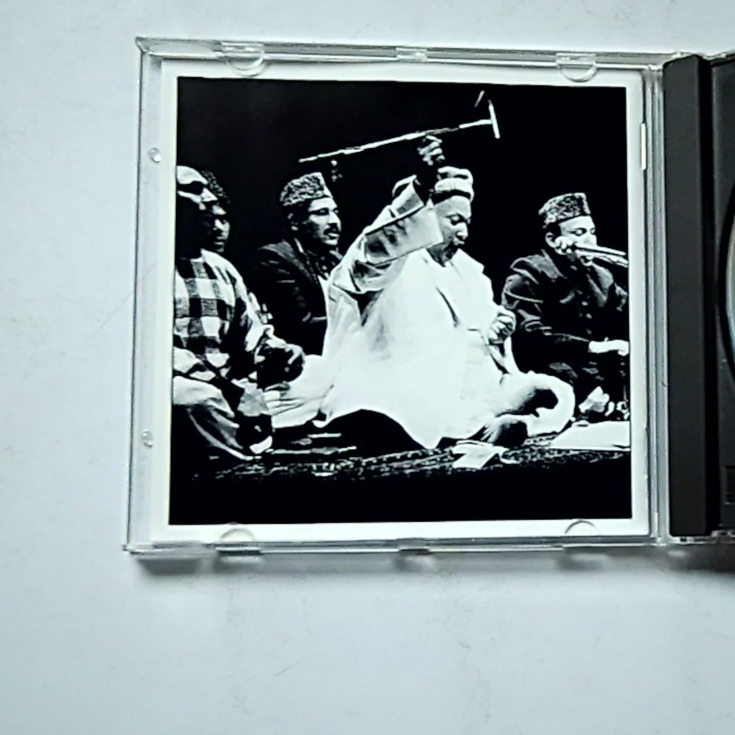 Nusrat Fateh Ali Khan – En Concert À Paris Vol. 2 (CD, 1997) France C 558659