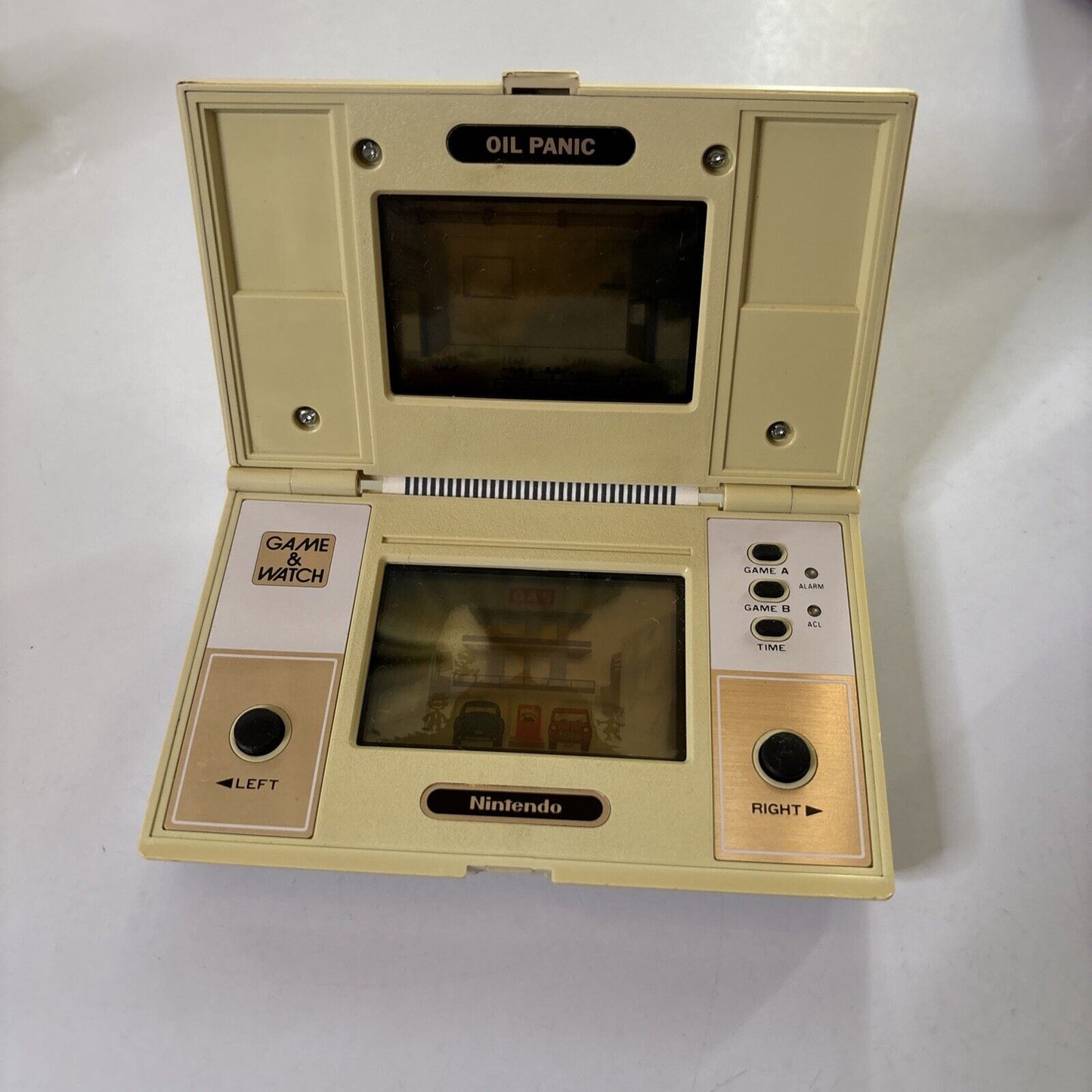Oil Panic Nintendo Game & Watch OP-51 1982 *Stained LCD Screen*