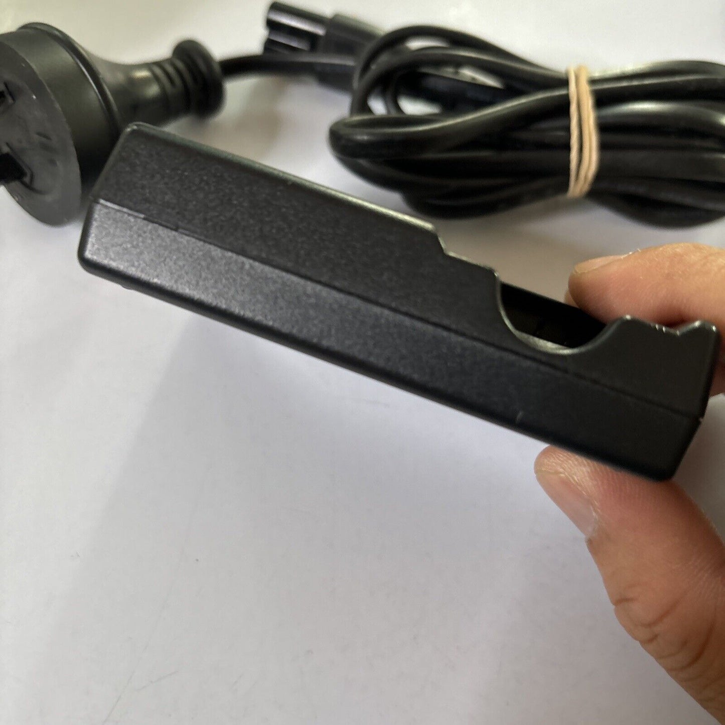 Genuine Pentax D-BC63 Battery Charger