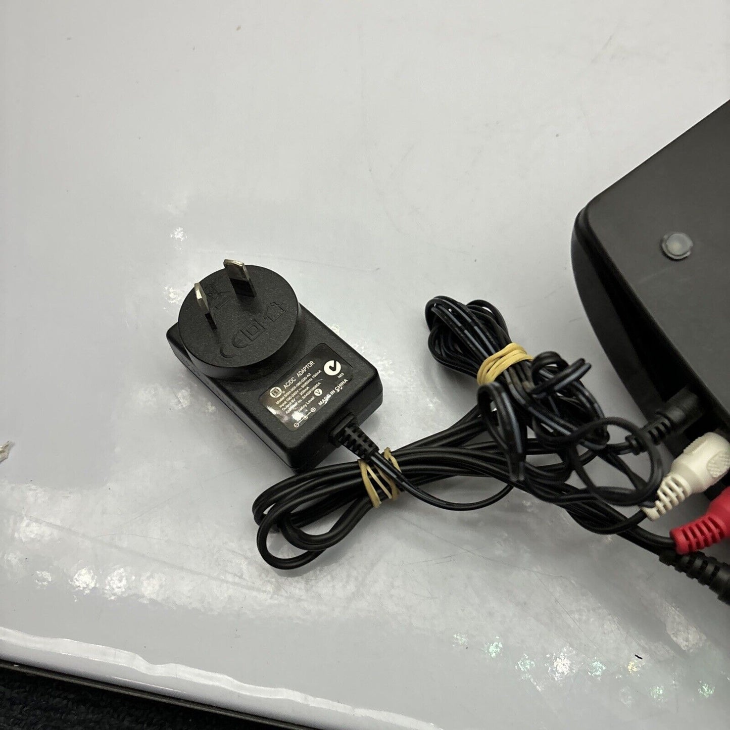 AKG T912 Wireless Headphone System RF *Works But Requires Battery Replacement*