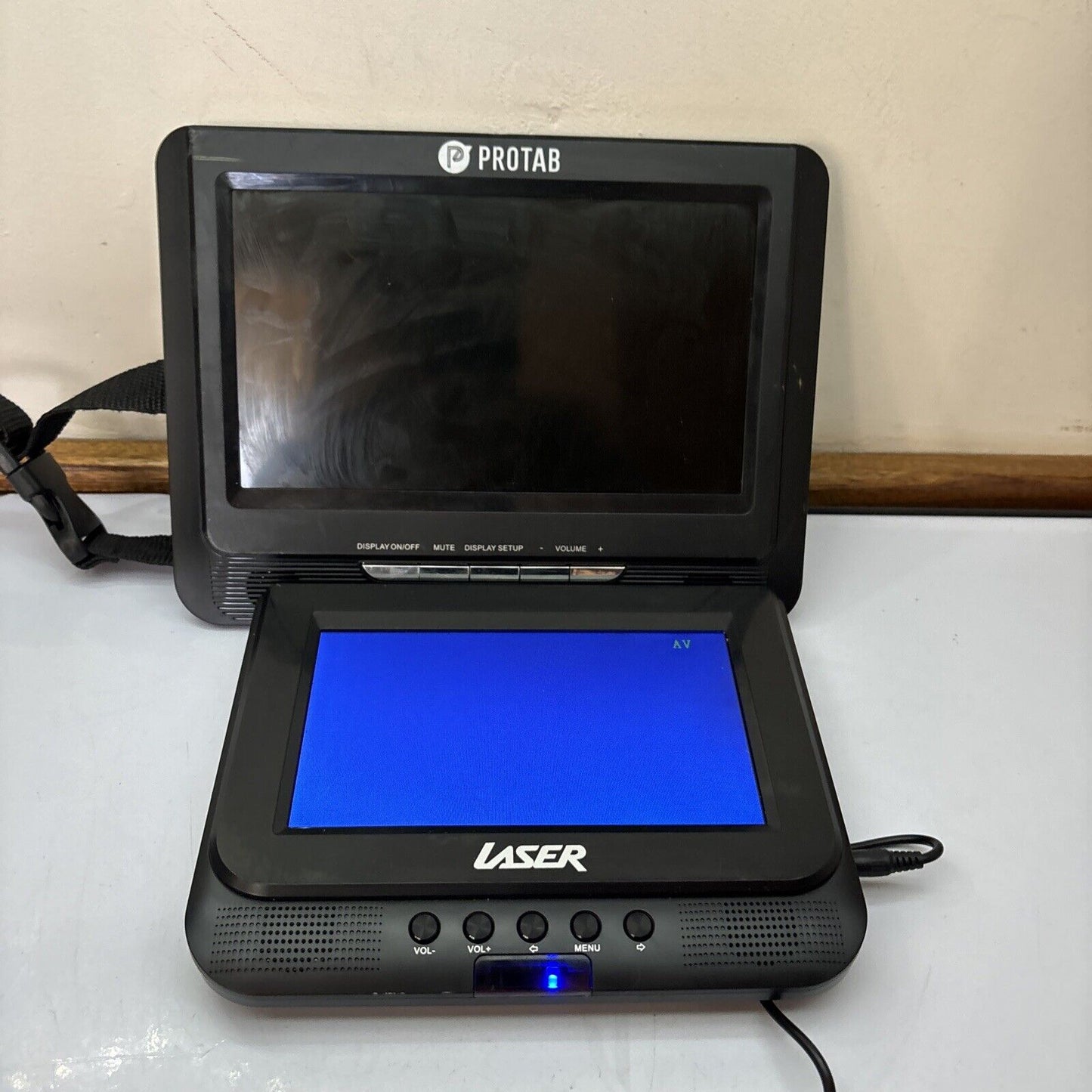 7" & 9" Protab Portable Screen For DVD Player PTBPDDS9BLK