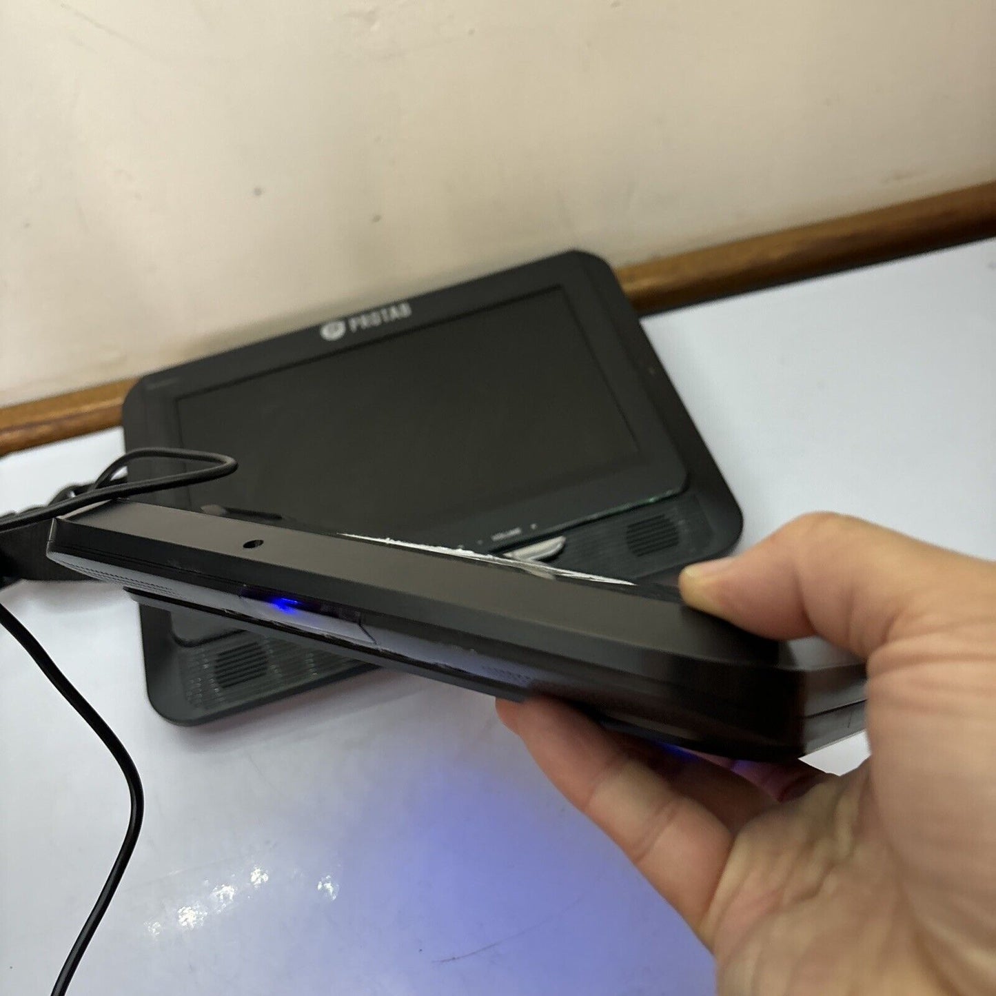 7" & 9" Protab Portable Screen For DVD Player PTBPDDS9BLK