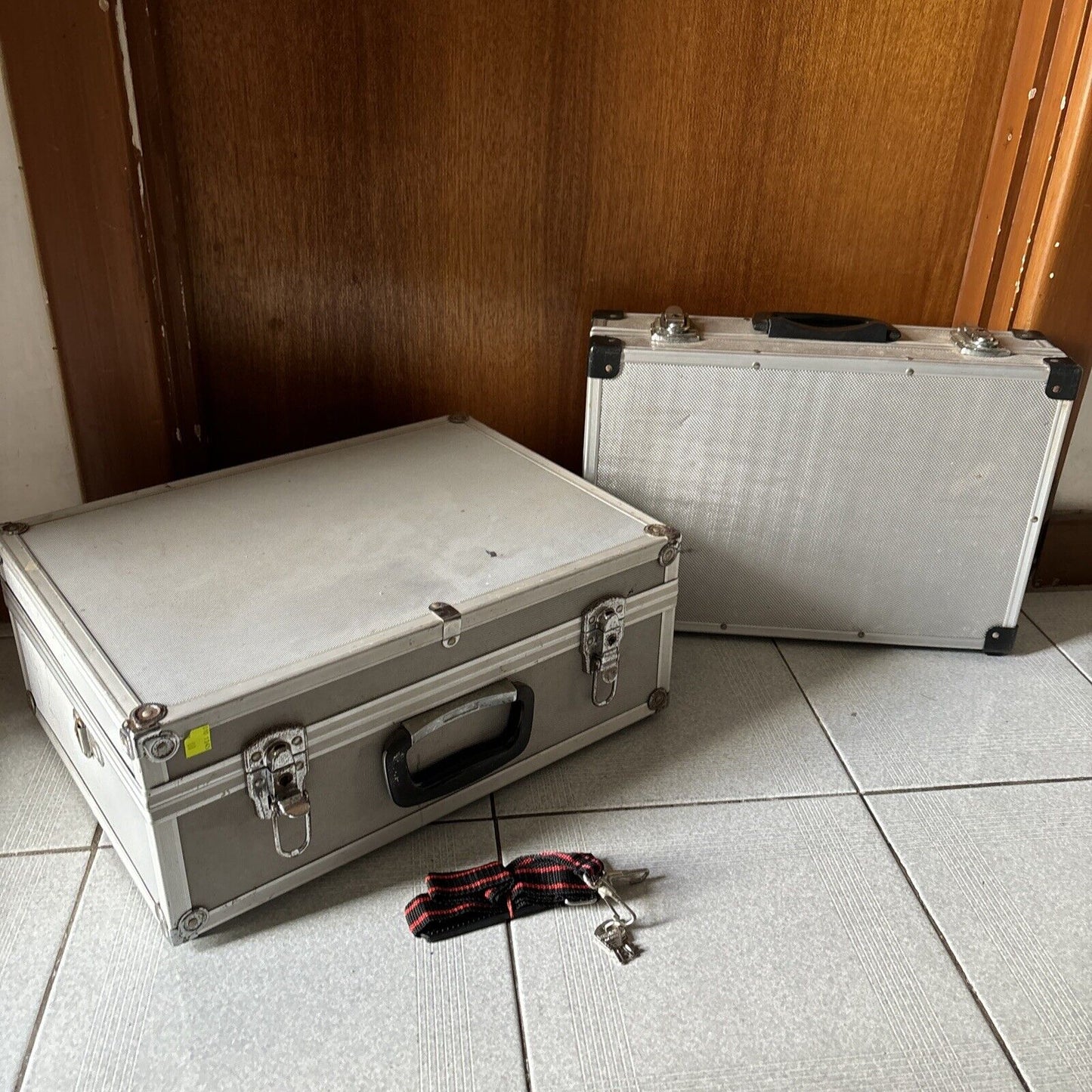 2x Large Aluminium Storage Hard Cases for Camera Camcorder Tools