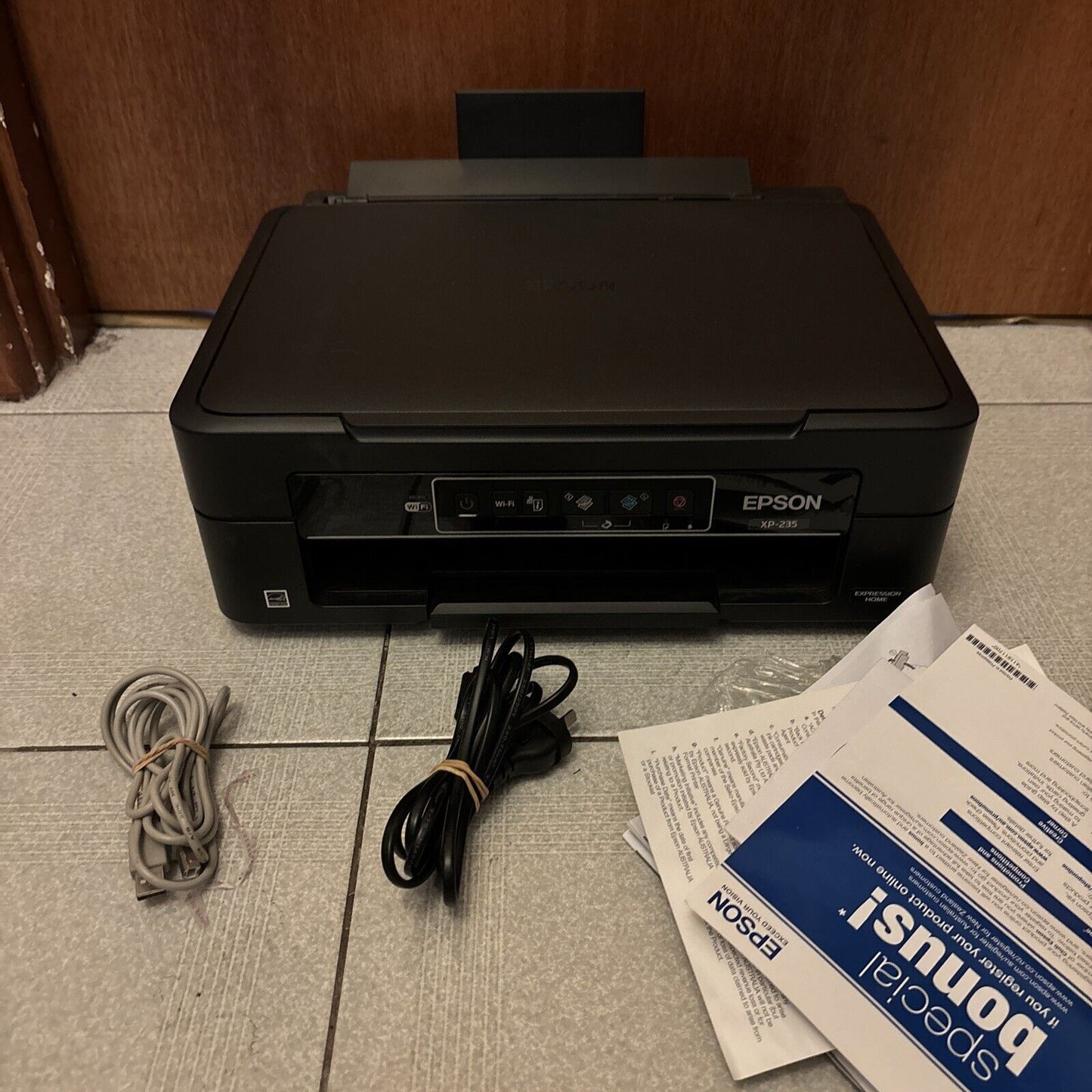 Epson XP-235 Expression Home Wifi Colour Printer Scan Copy *Requires New Ink*