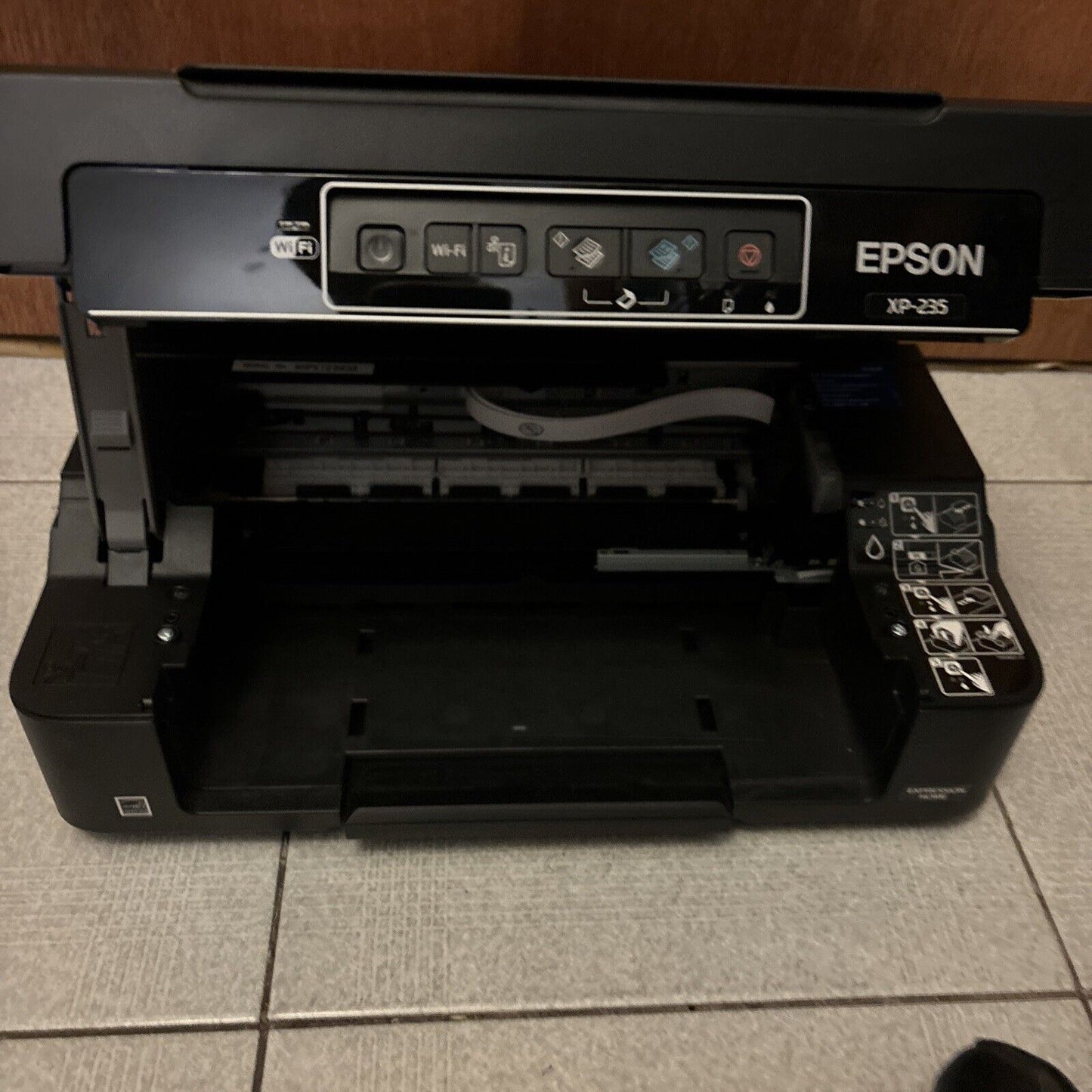 Epson XP-235 Expression Home Wifi Colour Printer Scan Copy *Requires New Ink*