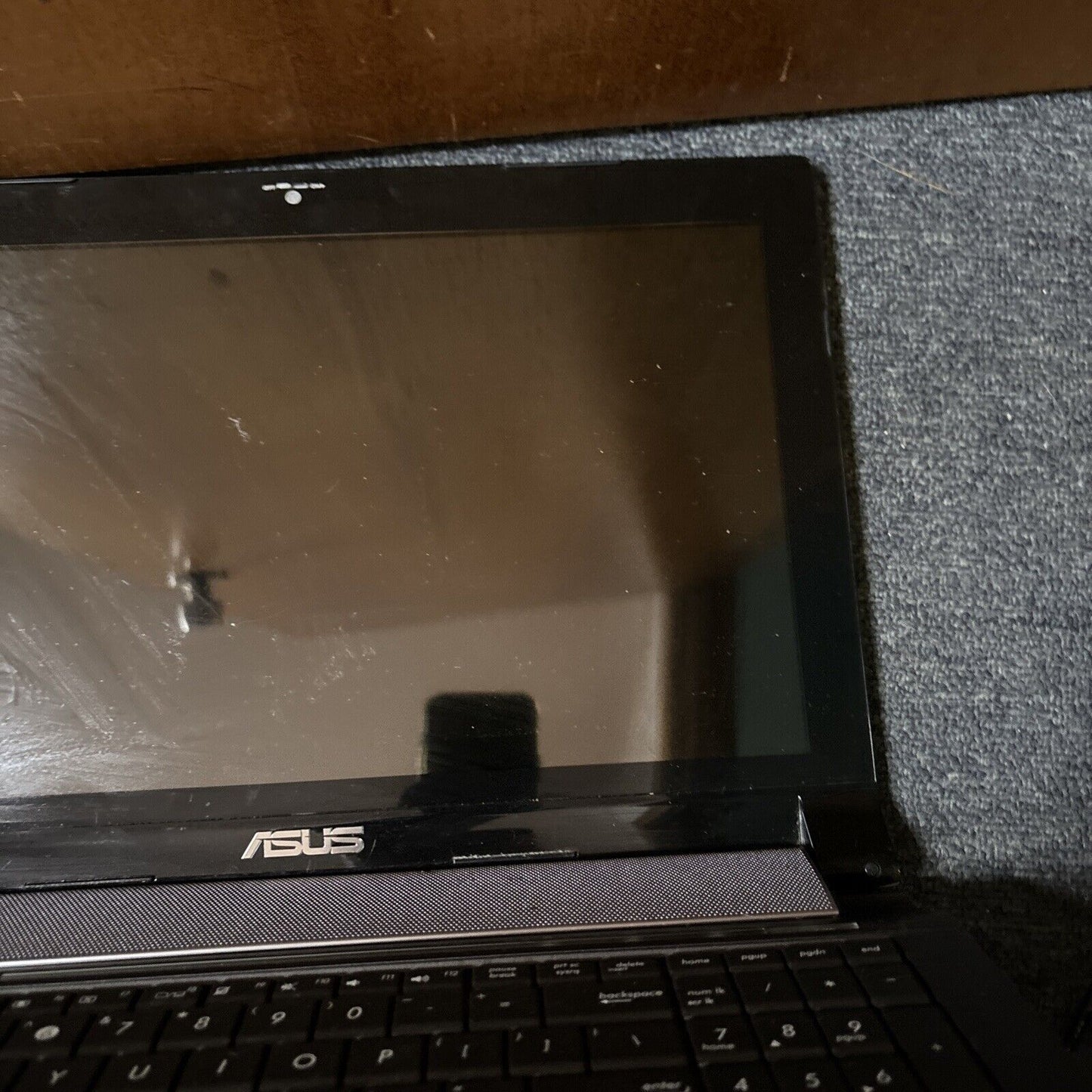 ASUS N53J Notebook Blu-ray Drive i7 Q740 4gb RAM 600gb HDD *No Battery*