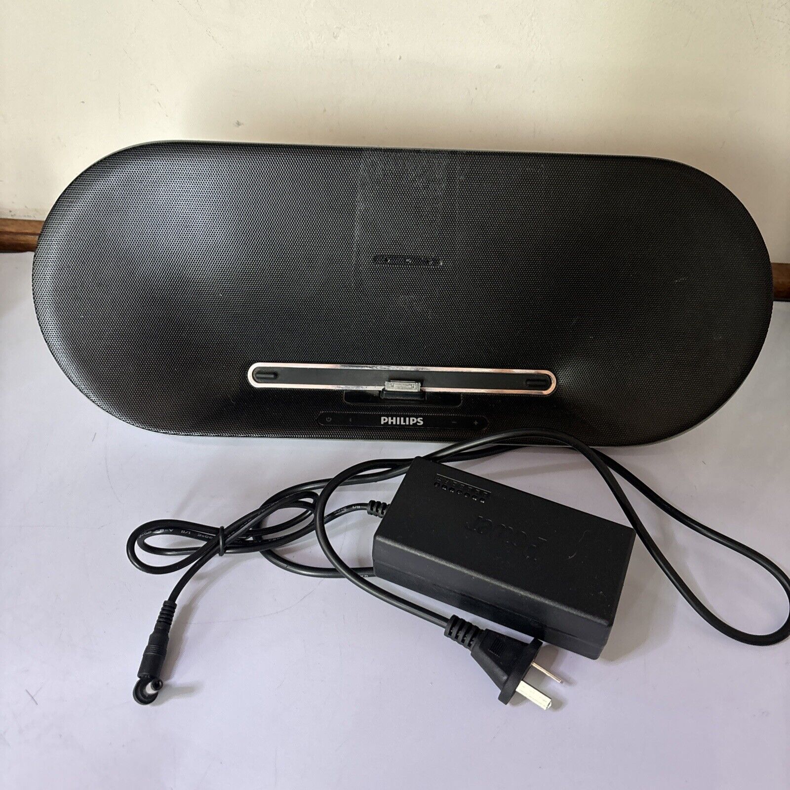 Philips DS8550/79 Bluetooth Speaker Retro Unit