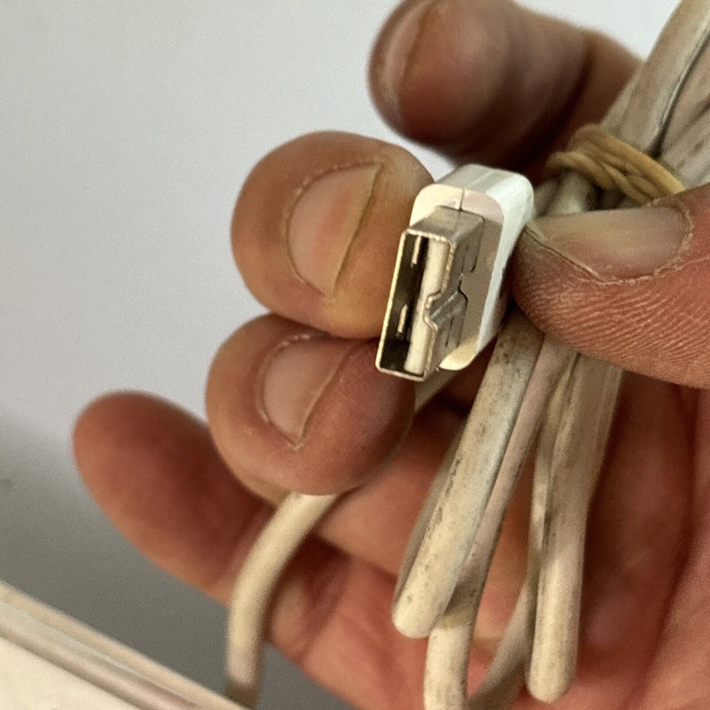 Apple Keyboard A1048 *Missing One Key*